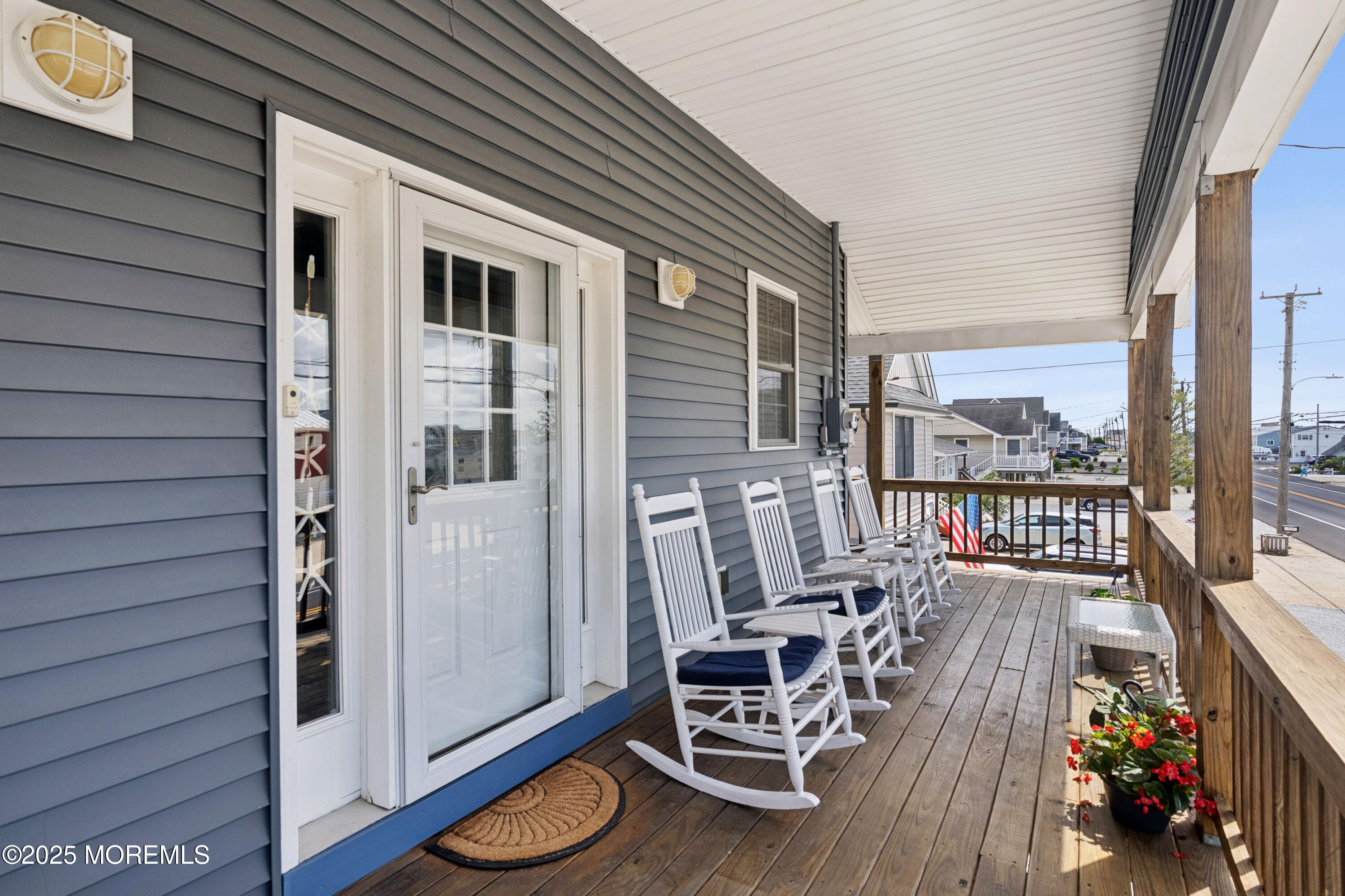 707 S Green Street Image 3