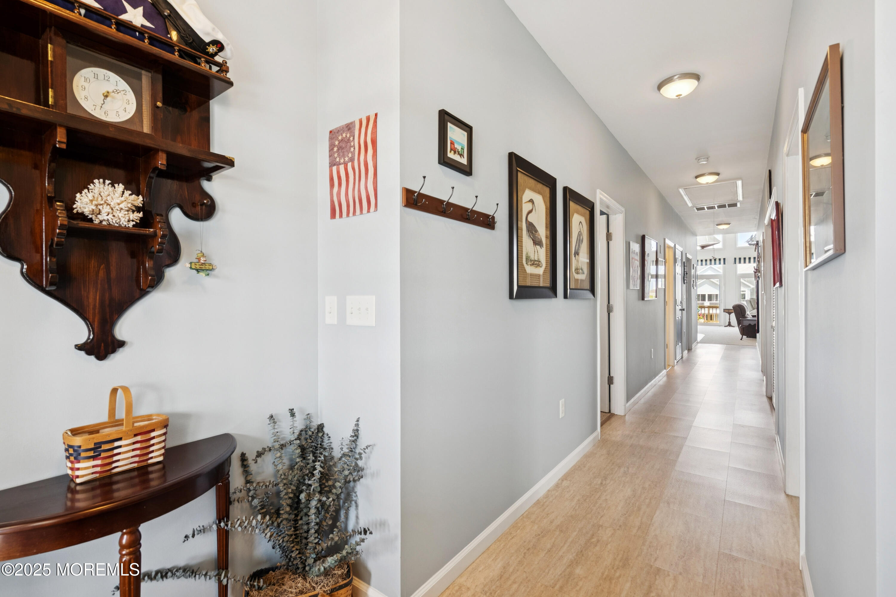 707 S Green Street Image 4