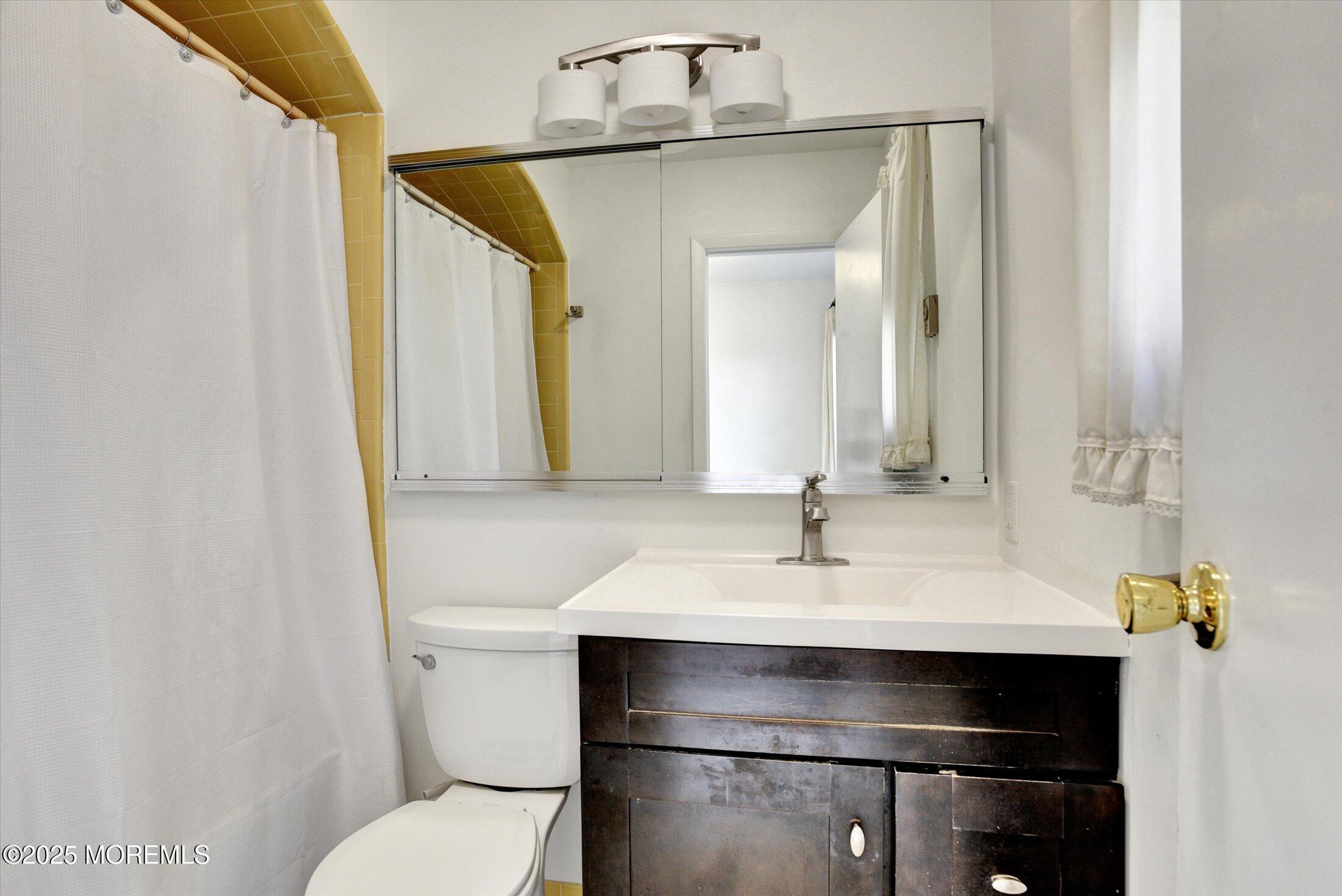 55 Cheshire Square, Little Silver, NJ, 07739 image 9