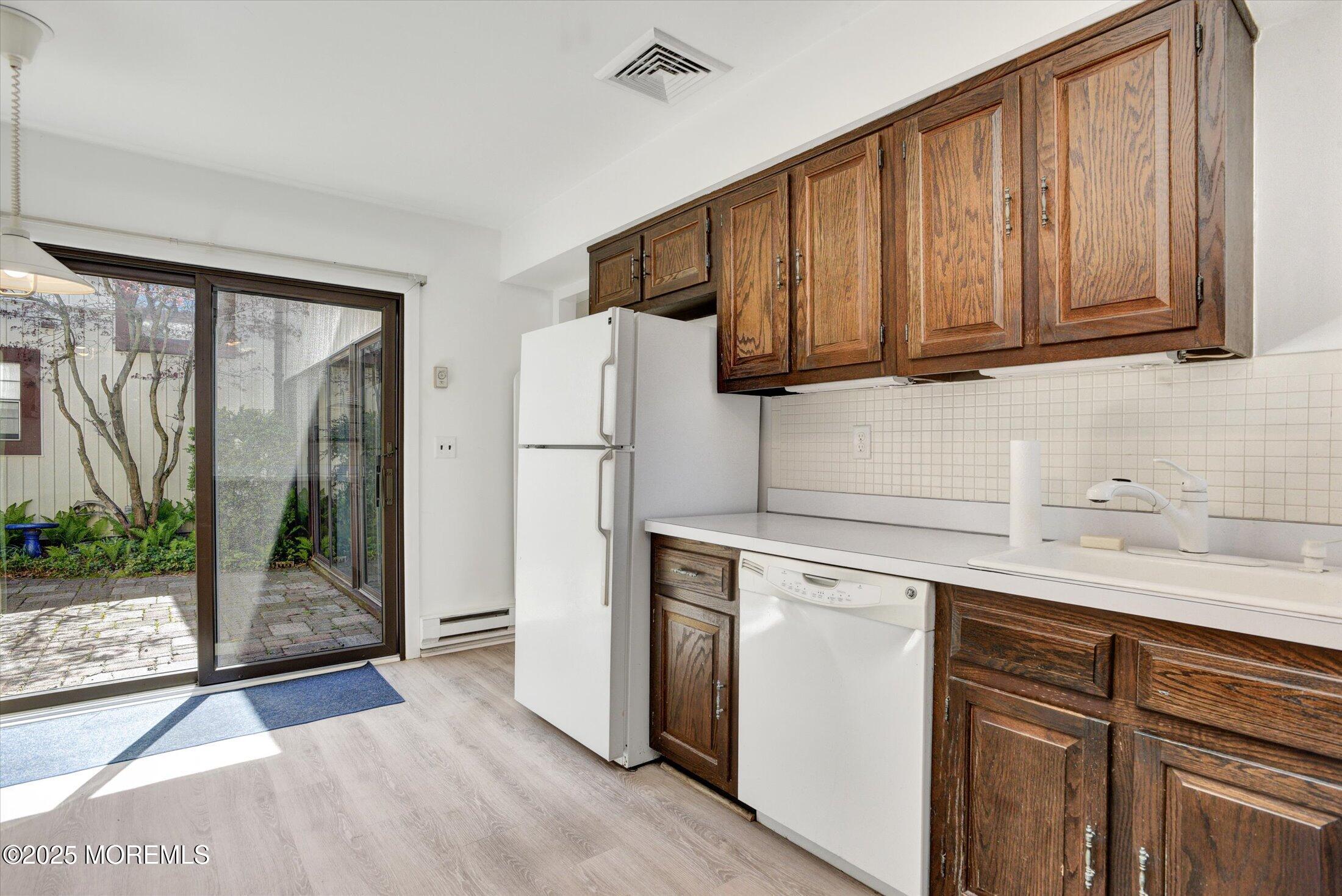 55 Cheshire Square, Little Silver, NJ, 07739 image 21