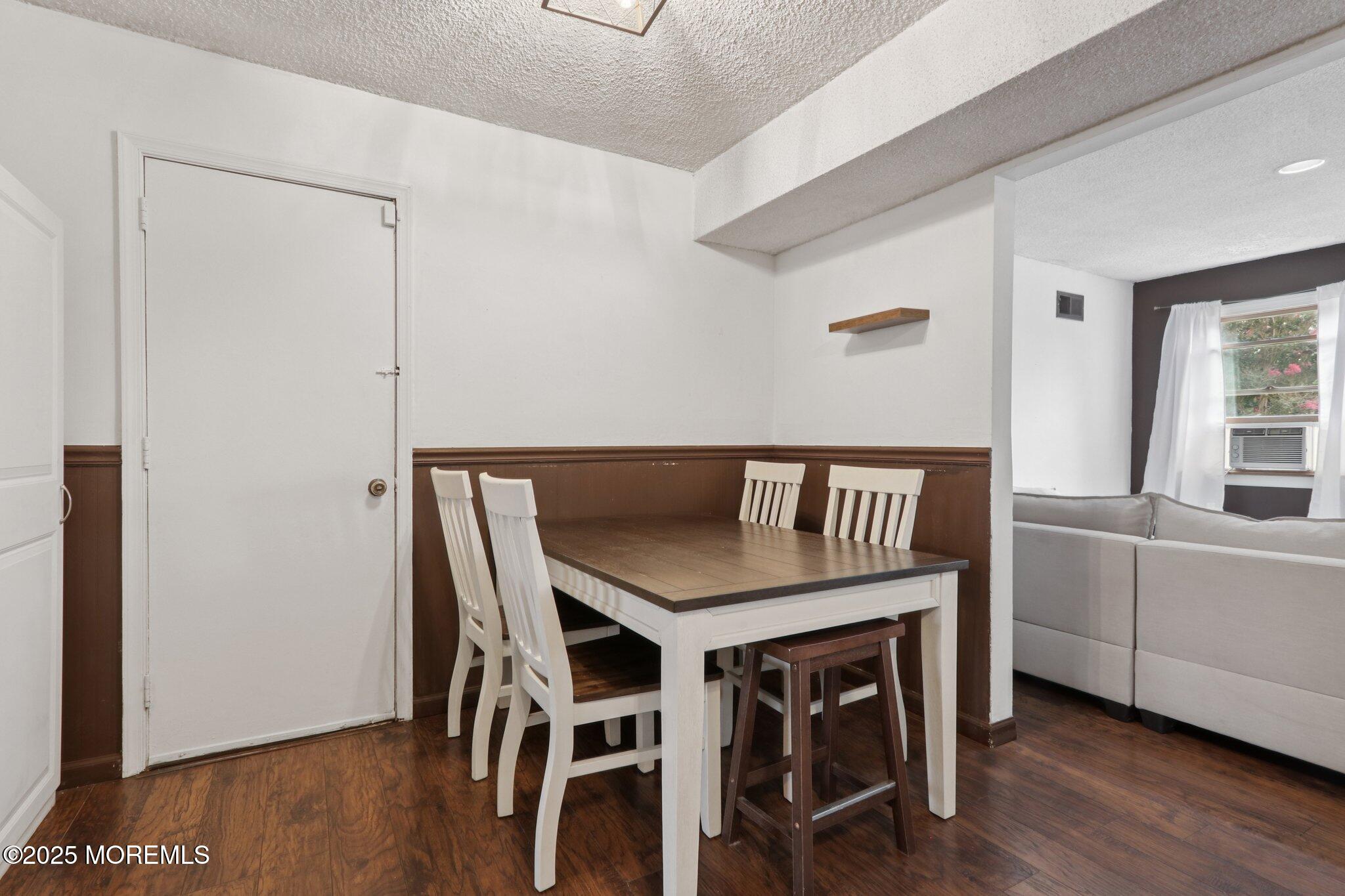 105 Windward Drive Image 3