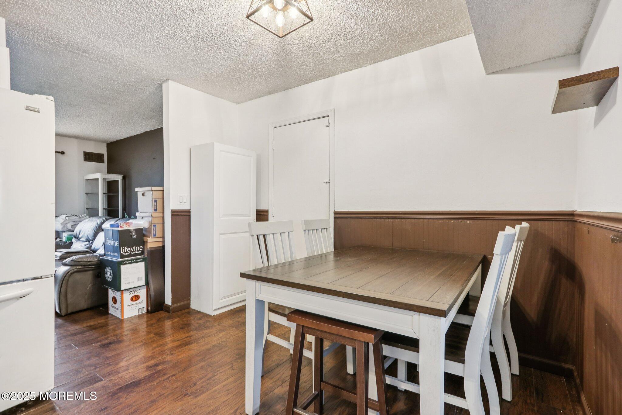 105 Windward Drive Image 2