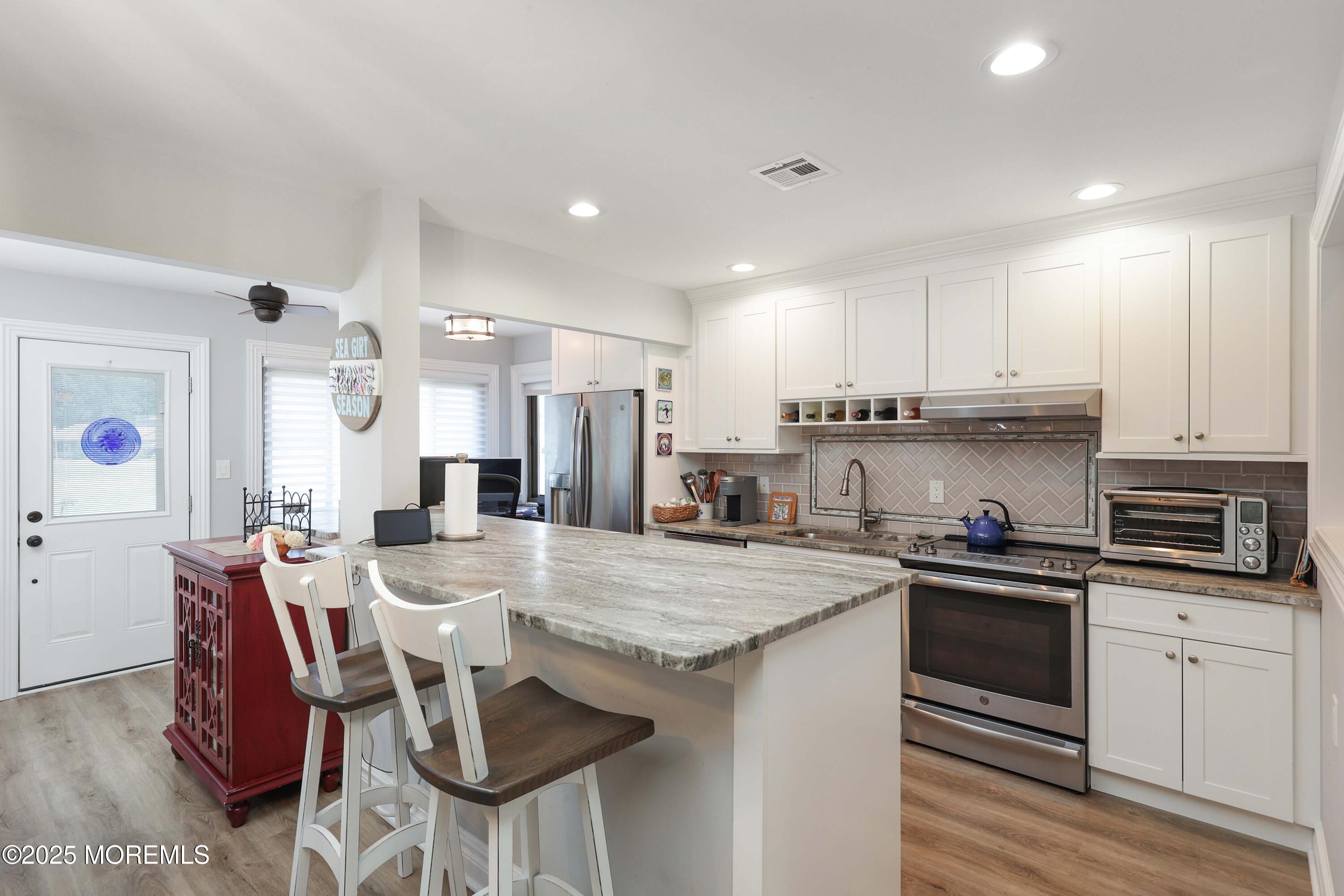 36 Concord Court, Red Bank, NJ, 07701 image 9