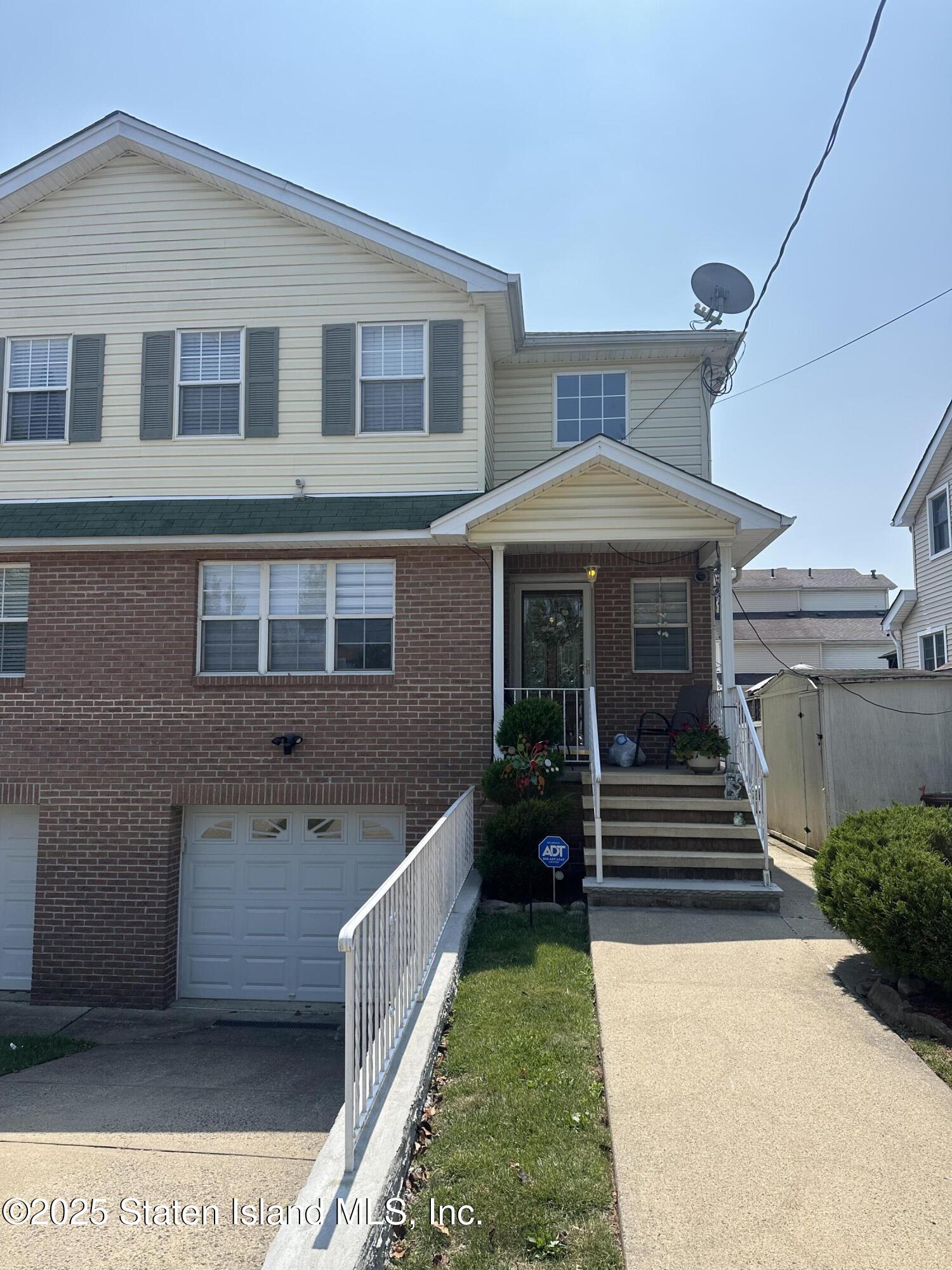 42 Everton Avenue, Staten Island, NY, 10312