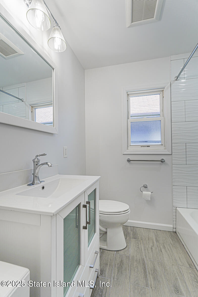 120 Dixon Avenue, Staten Island, NY, 10303 image 10