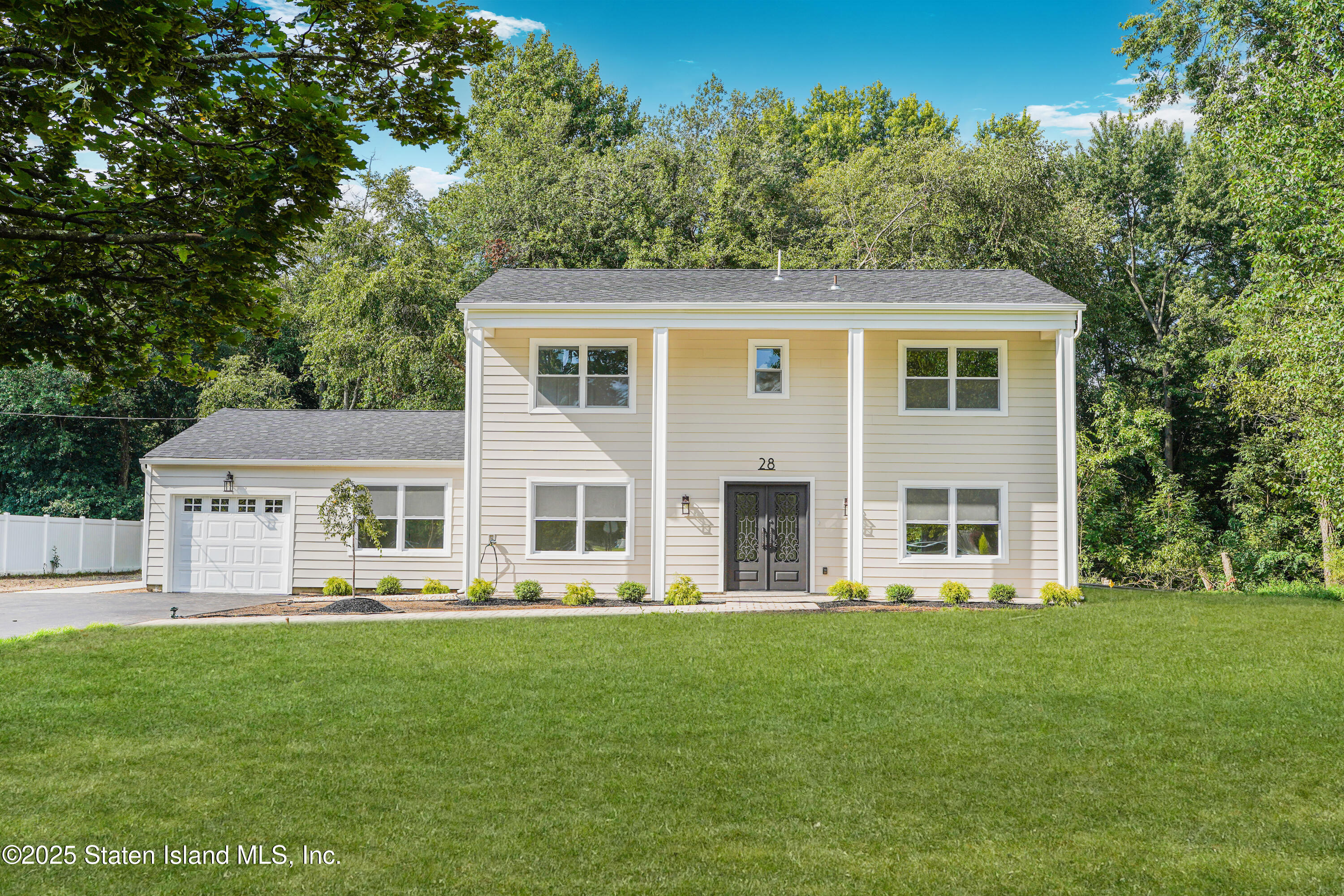 28 Whittier Drive Image 5