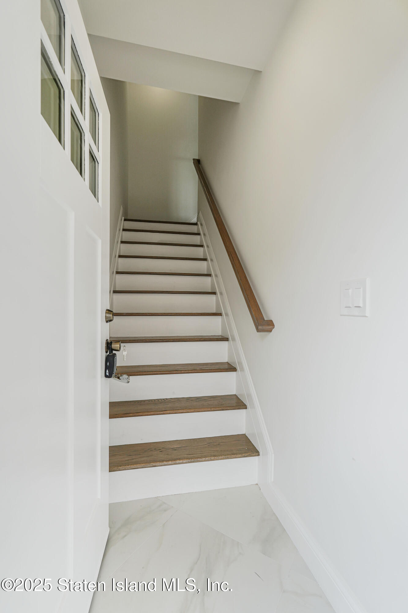 24-26 York Avenue Image 2