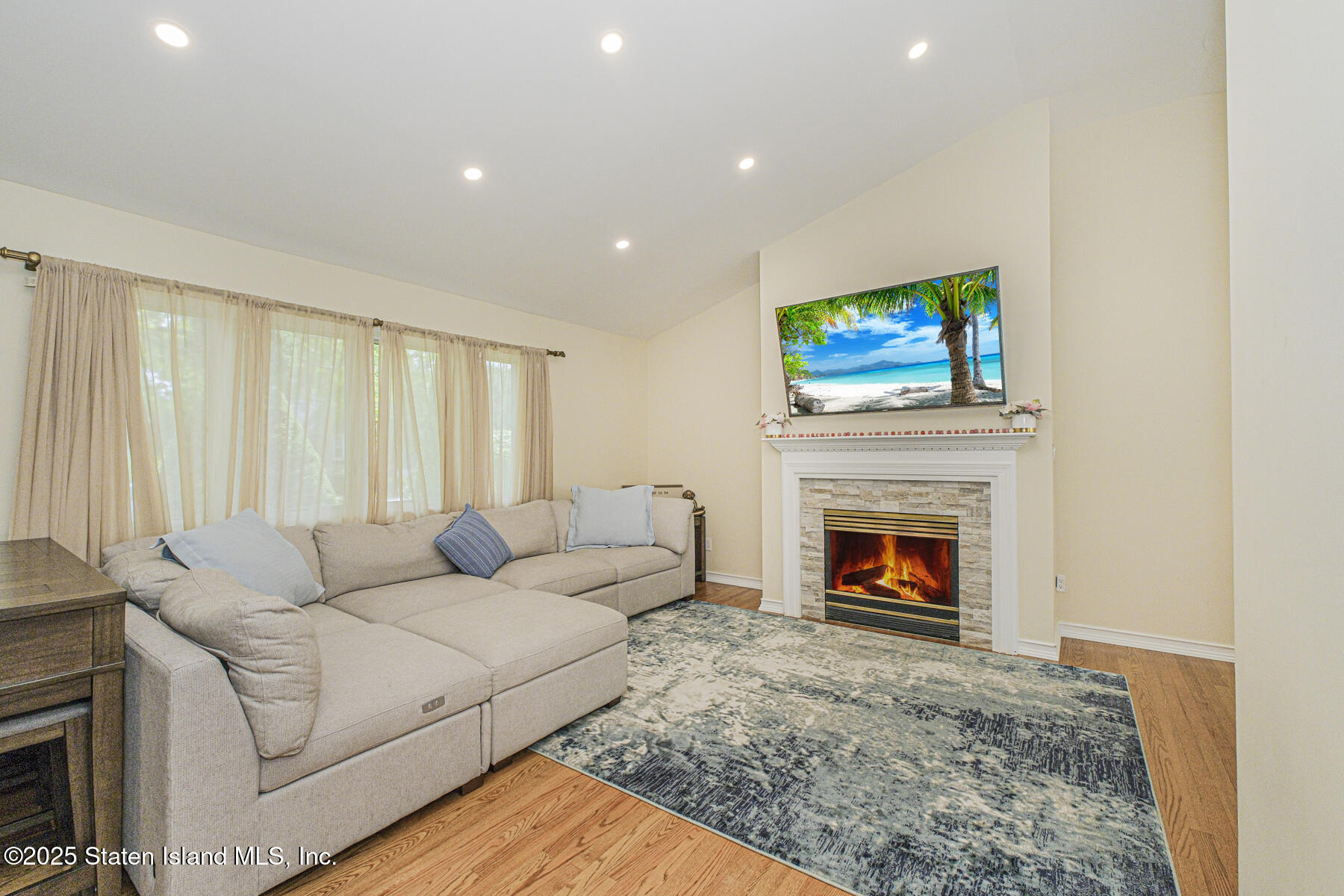 154 Providence Street Image 4