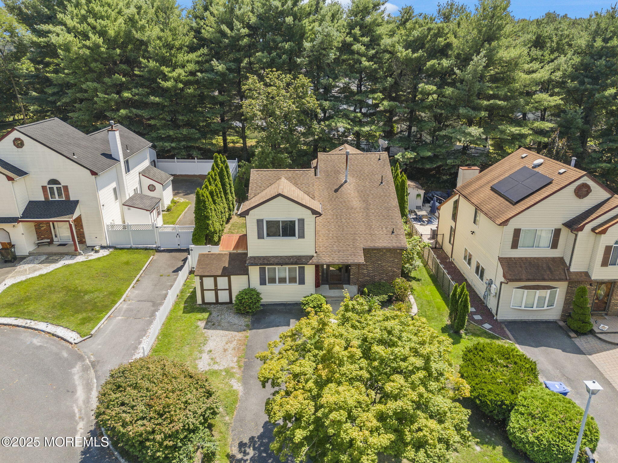 9 Amara Court, Old Bridge, NJ, 08857