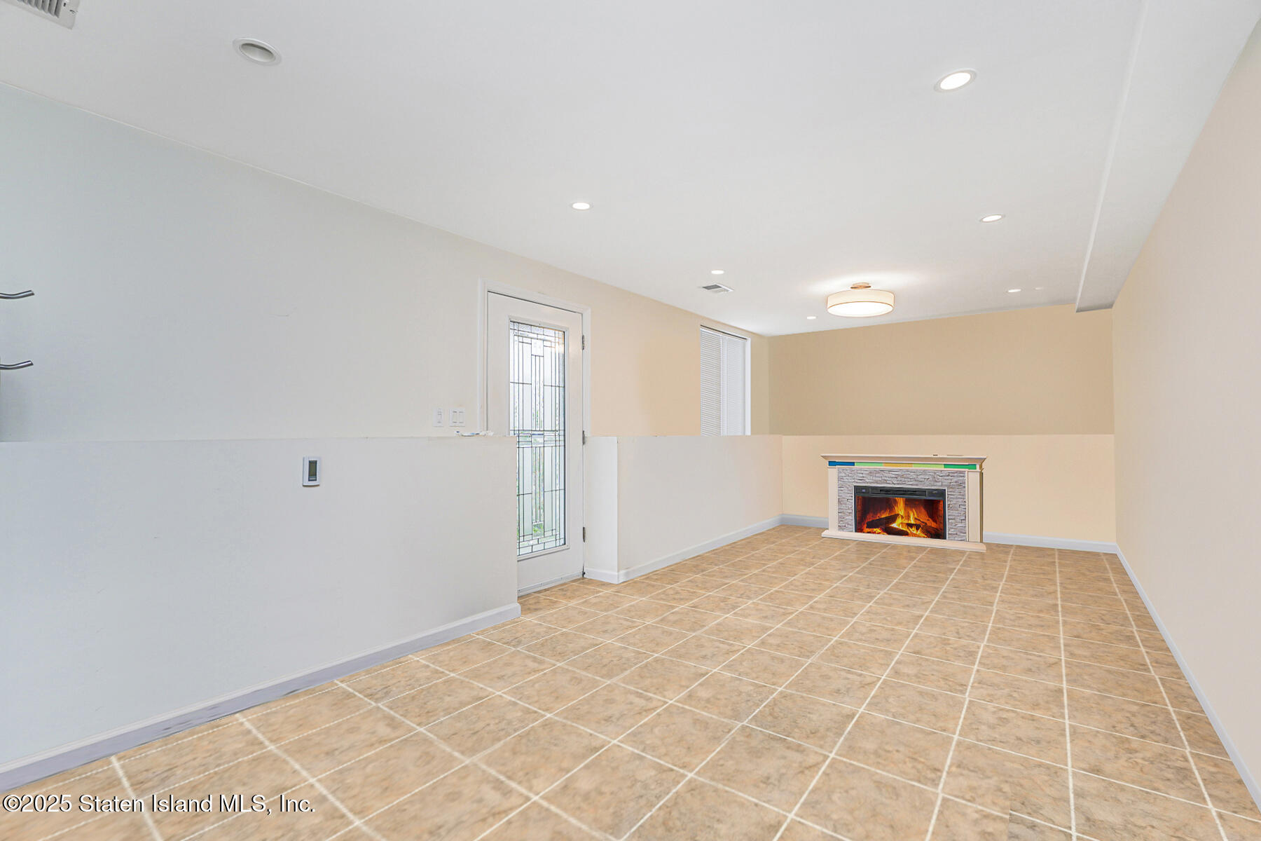 156 Kiswick Street Image 5