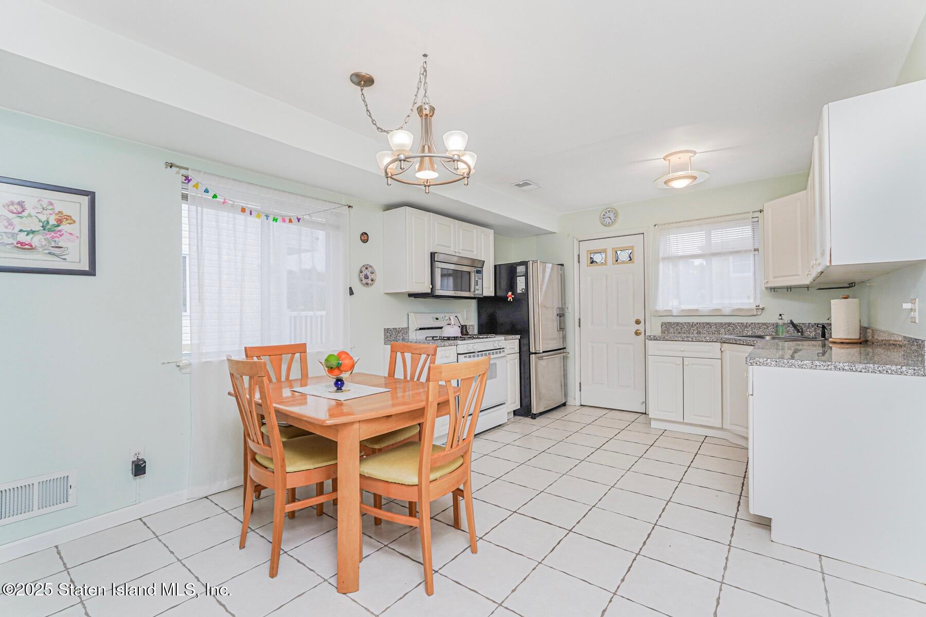 156 Kiswick Street, Staten Island, NY, 10306 image 6