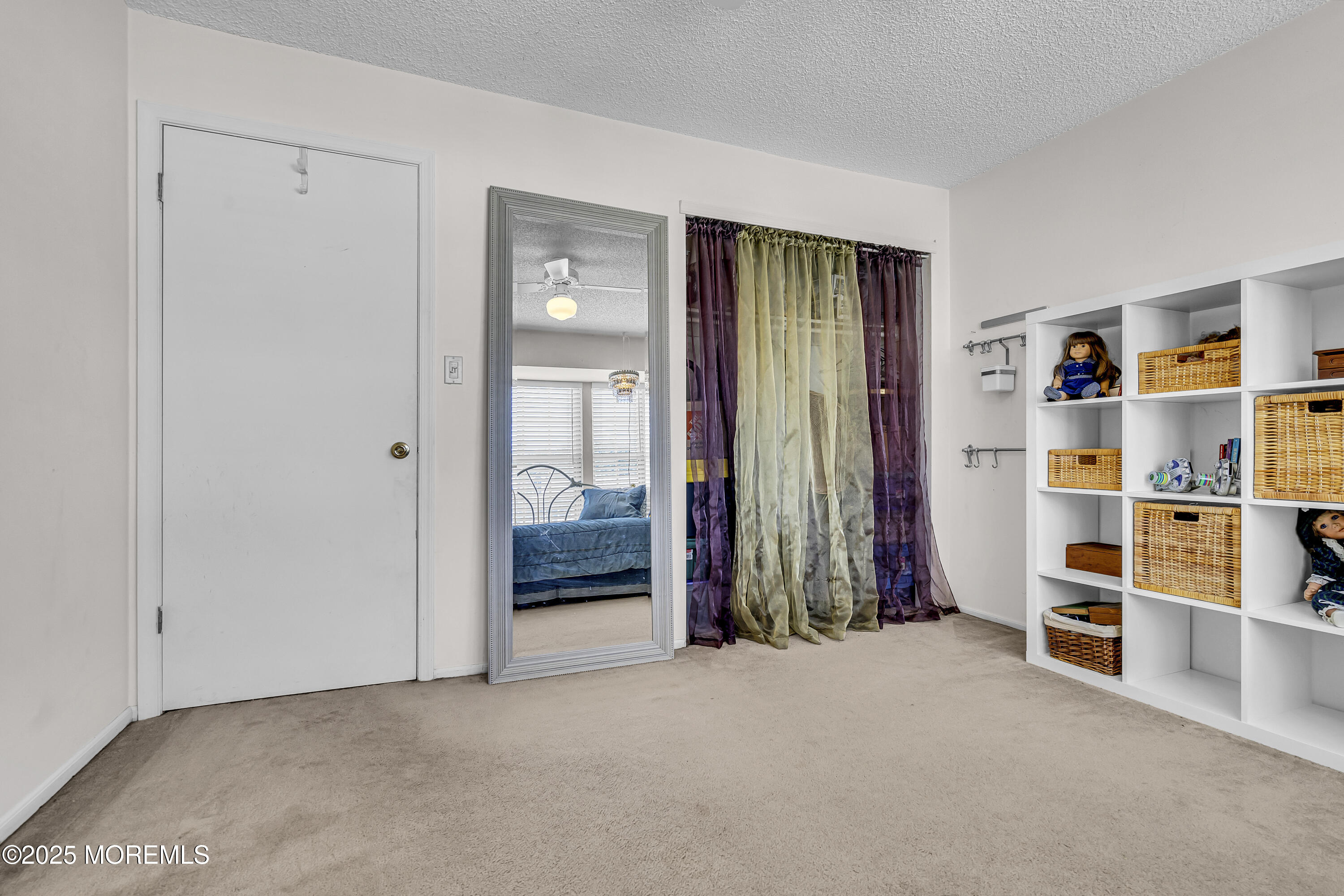 89 Chambord Court, Hamilton, NJ, 08619 image 16