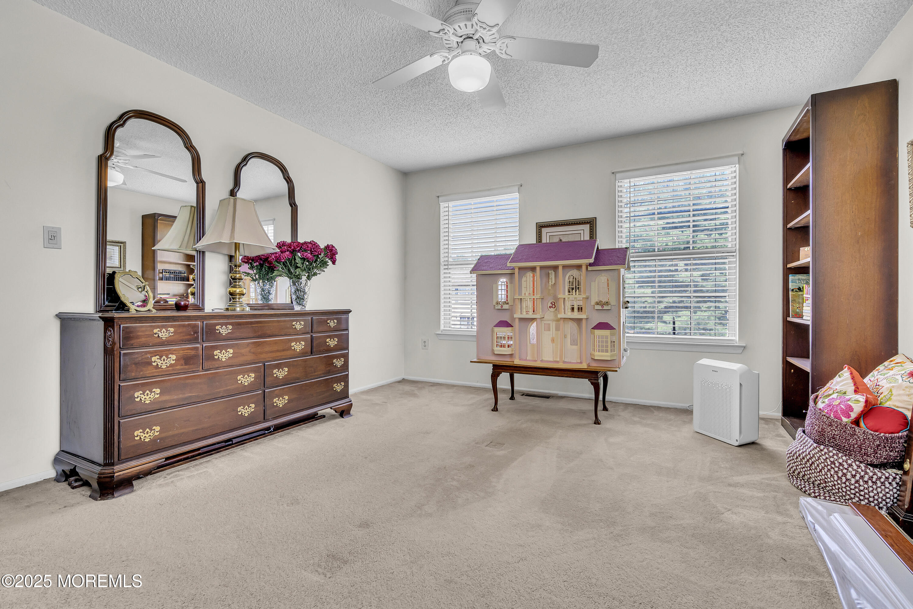 89 Chambord Court, Hamilton, NJ, 08619 image 17