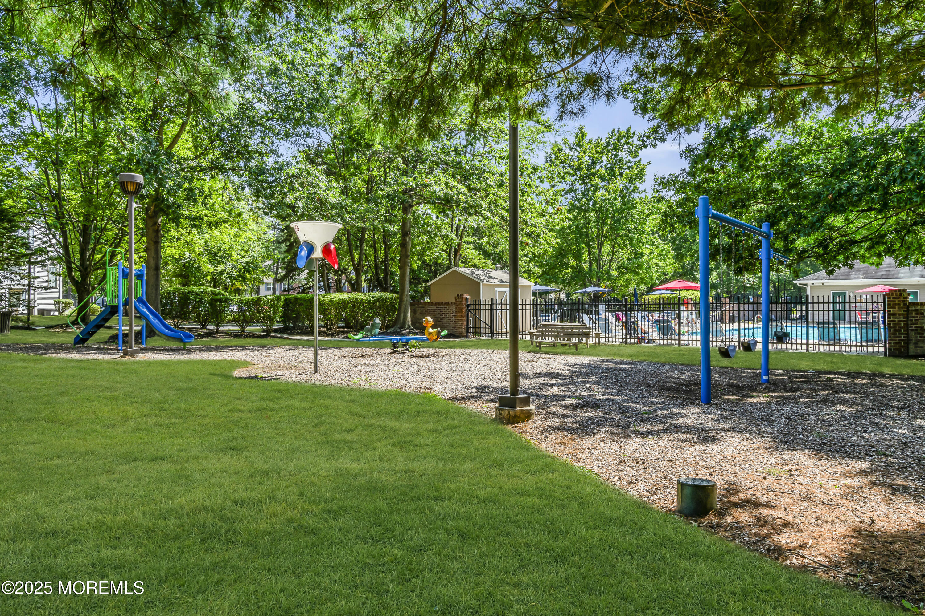 89 Chambord Court, Hamilton, NJ, 08619 image 23