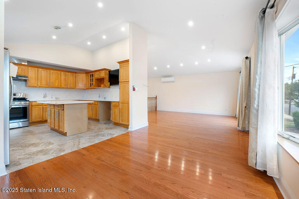 96 Amsterdam Avenue, Staten Island, NY, 10314 image 11