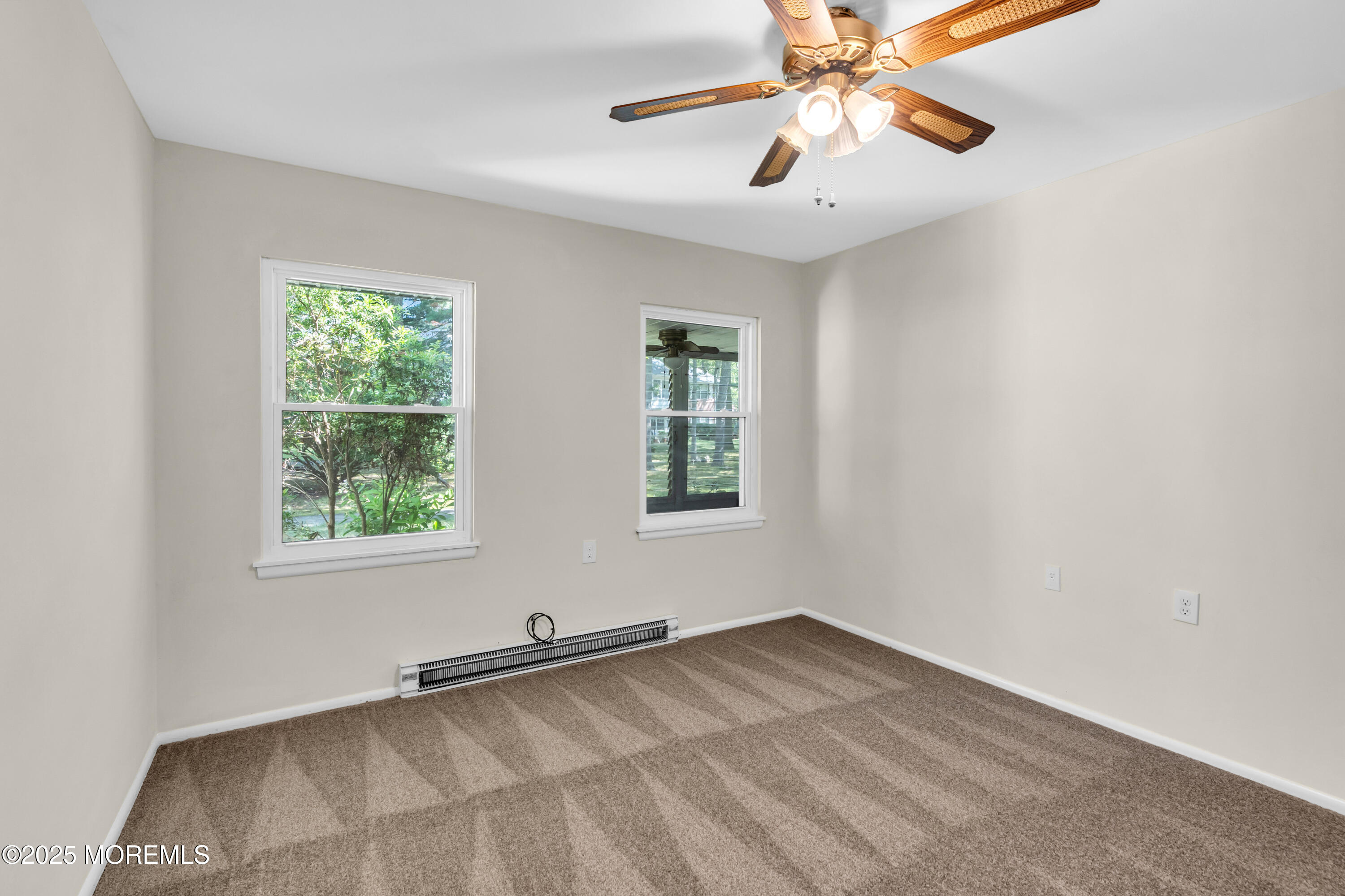 52B Cambridge Court Image 5