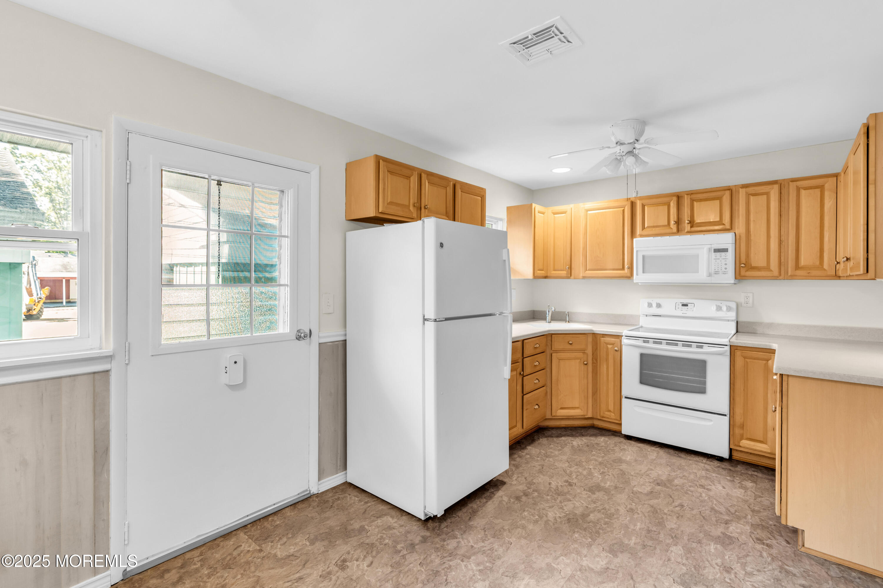 52B Cambridge Court, Lakewood, NJ, 08701 image 13