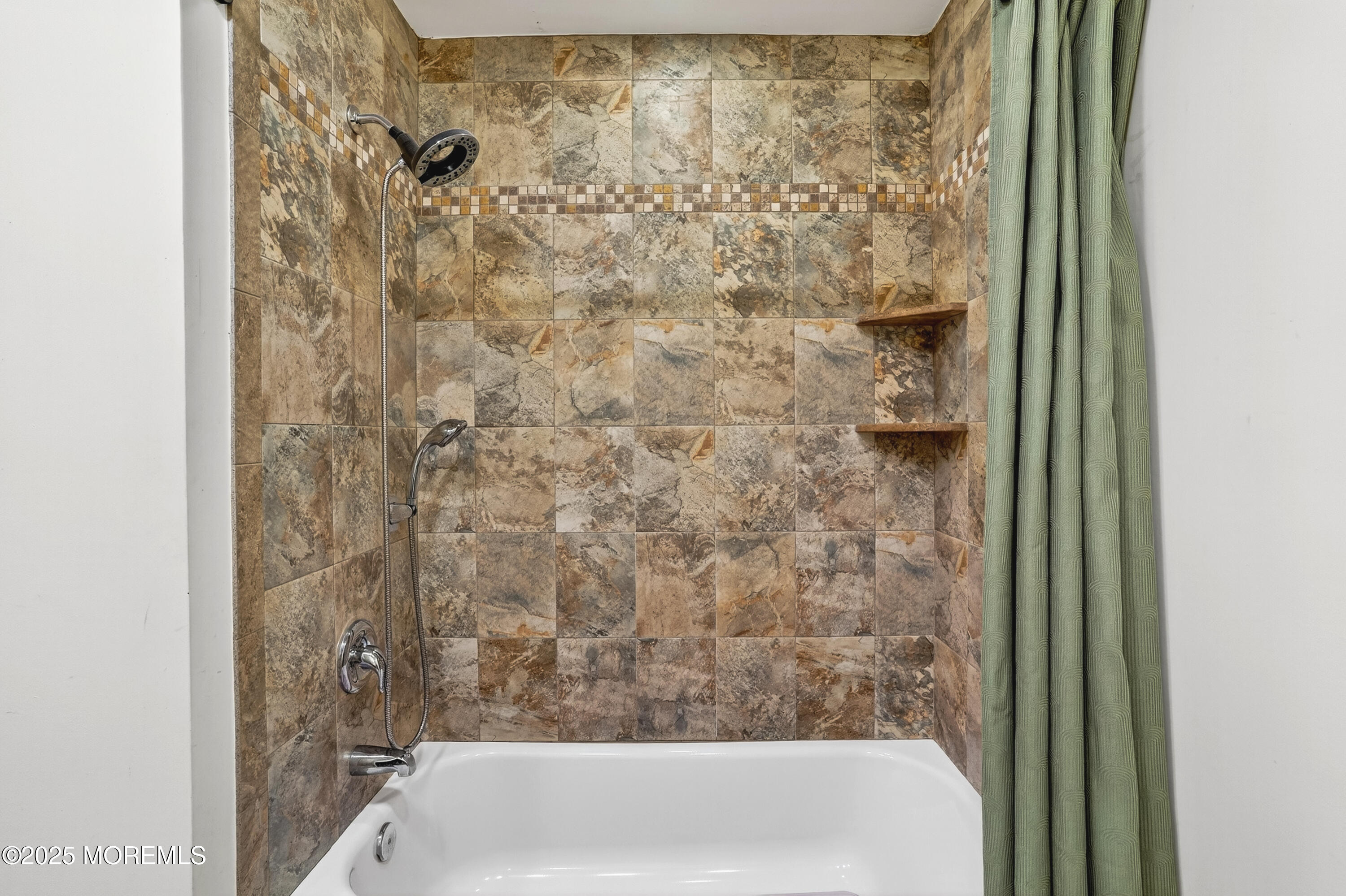 45 White Oak Lane, Aberdeen, NJ, 07747 image 39