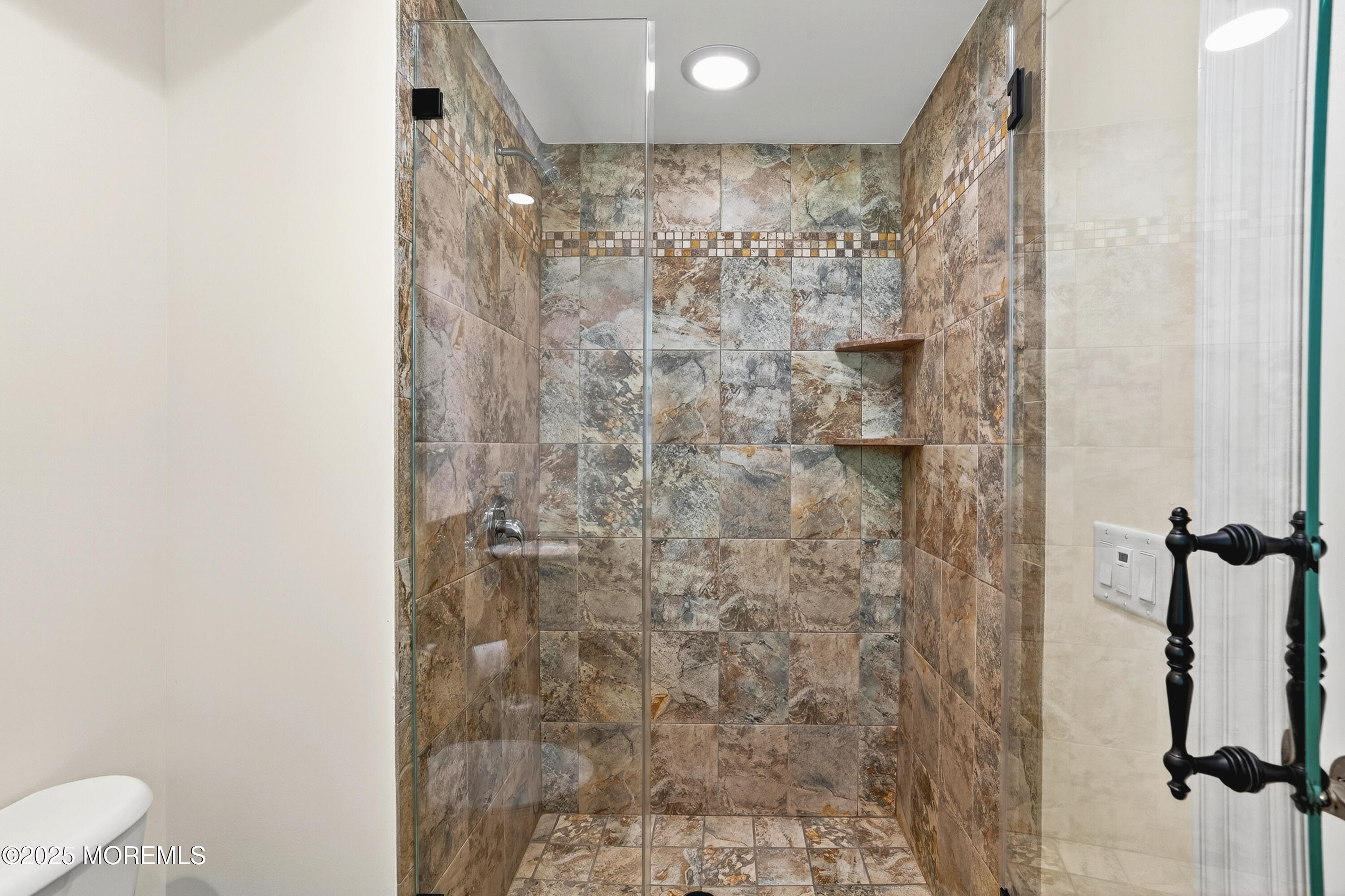 45 White Oak Lane, Aberdeen, NJ, 07747 image 54