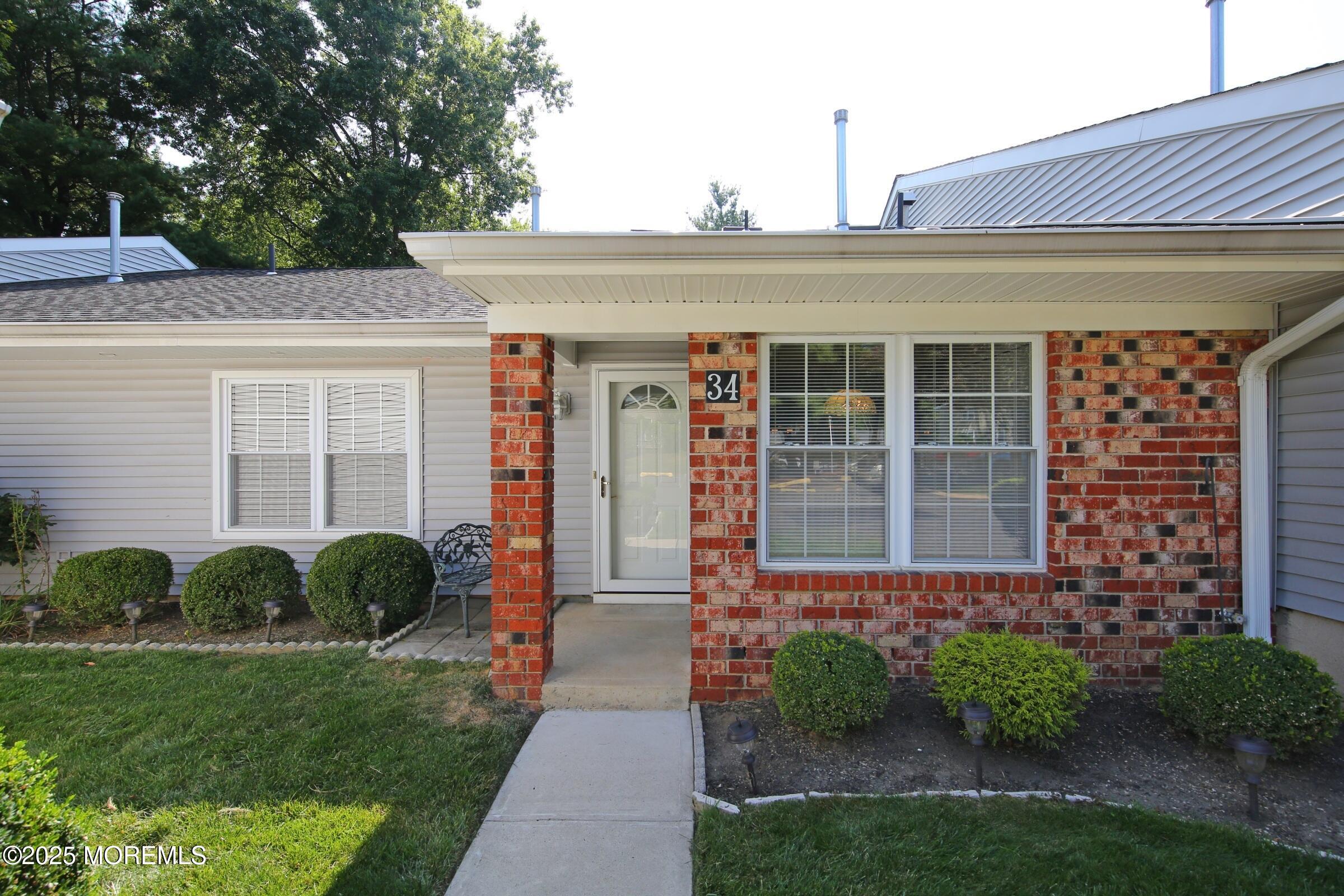 34 Boxwood Terrace 186 Image 3