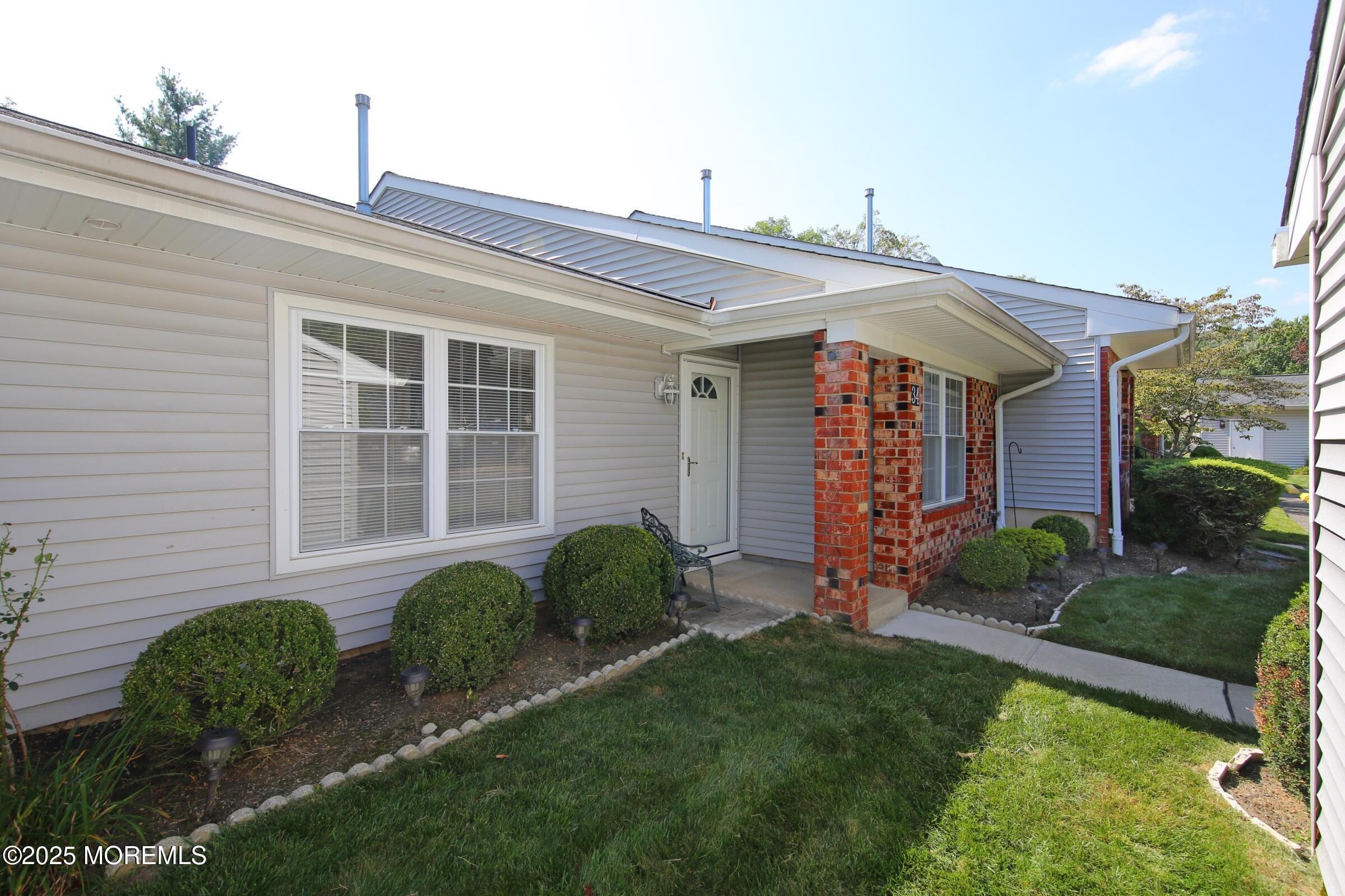 34 Boxwood Terrace 186 Image 4