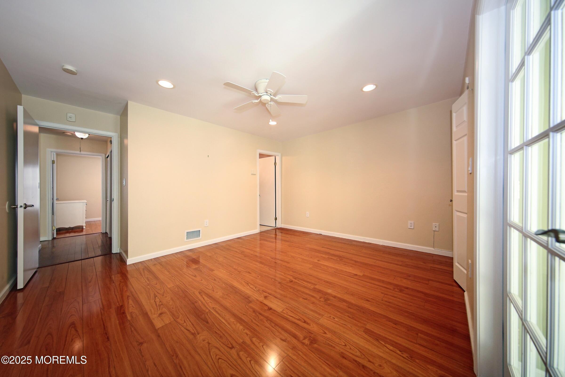 34 Boxwood Terrace 186, Red Bank, NJ, 07701 image 19