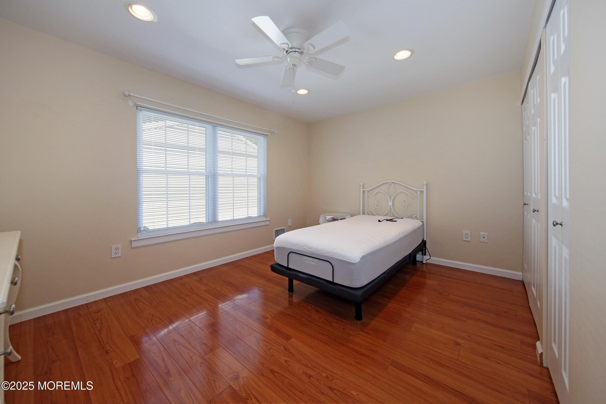 34 Boxwood Terrace 186, Red Bank, NJ, 07701 image 22