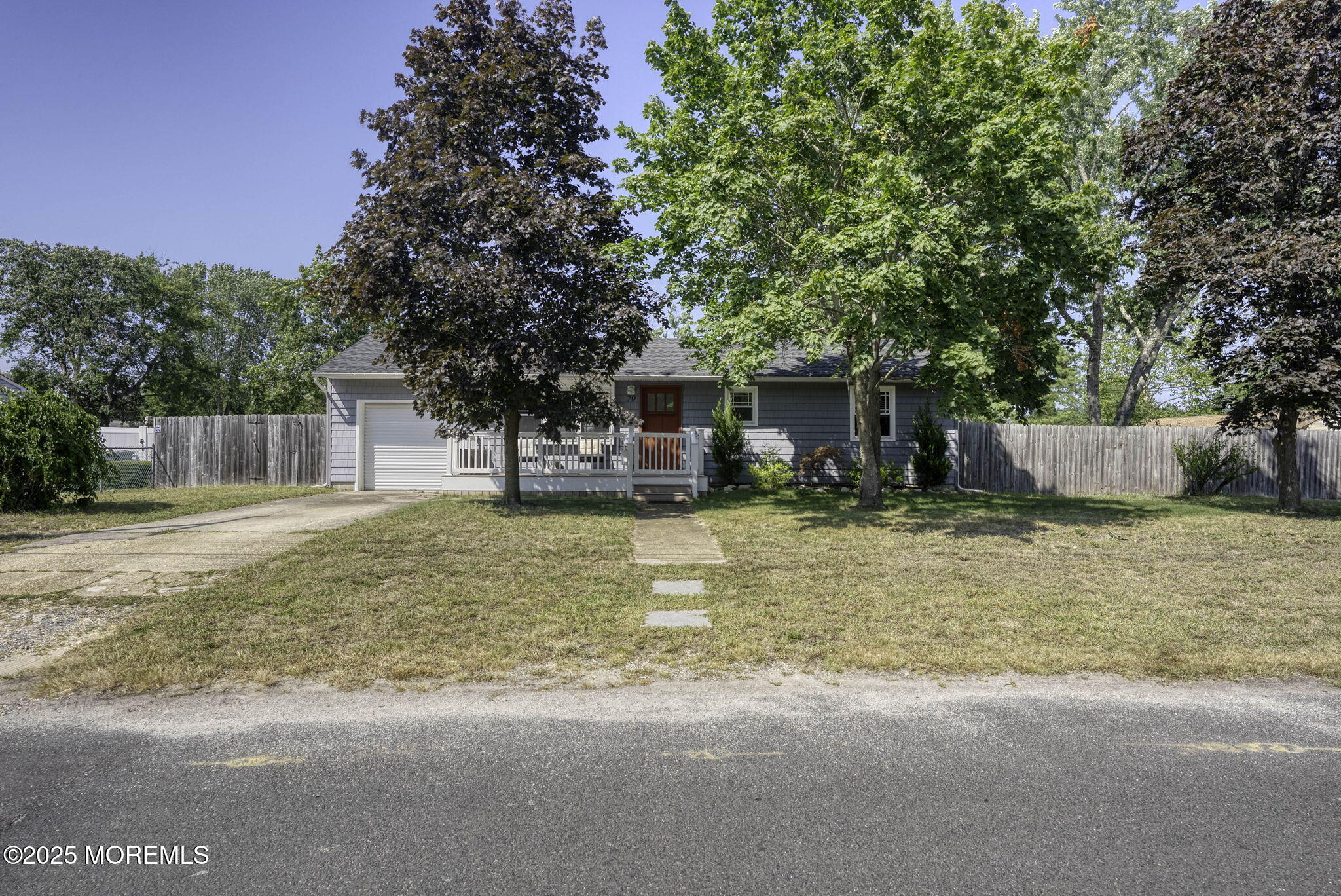79 Maplewood Drive Image 2