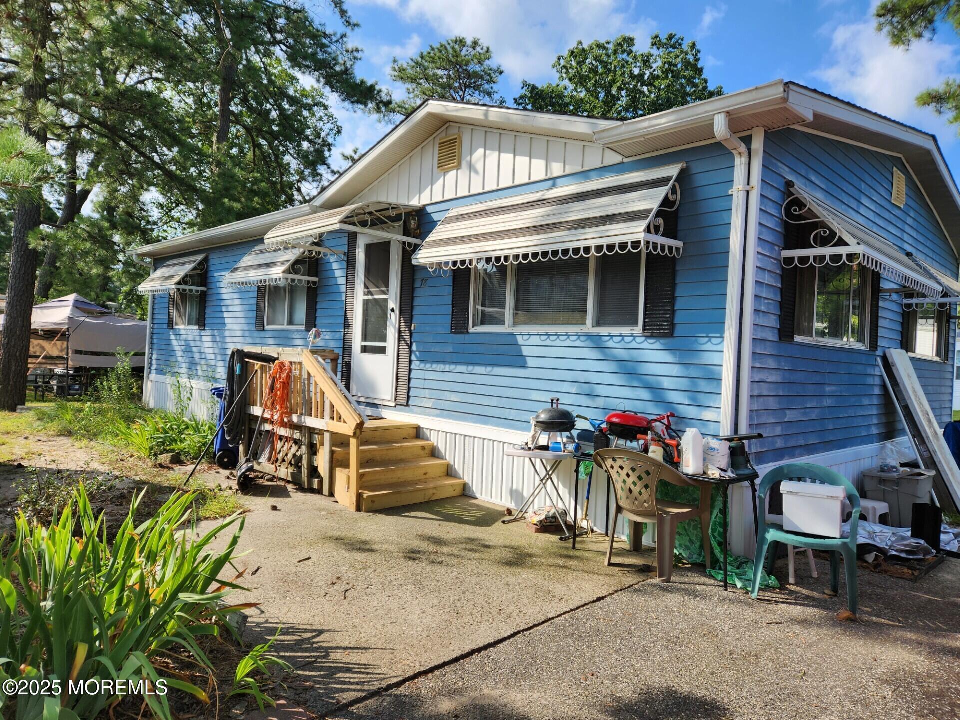 78 Woodchuck Parkway Image 1