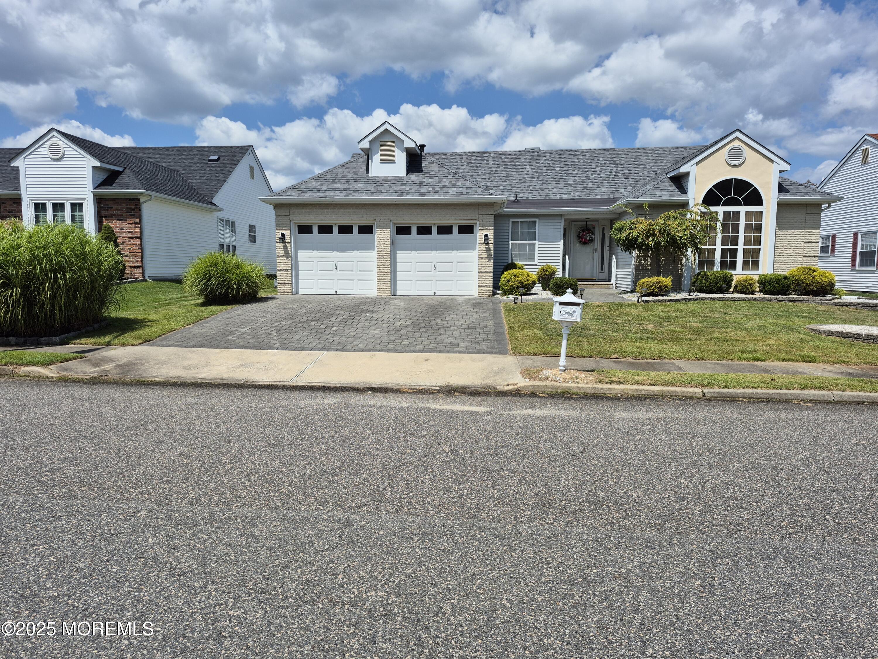 18 Narberth Way Image 2