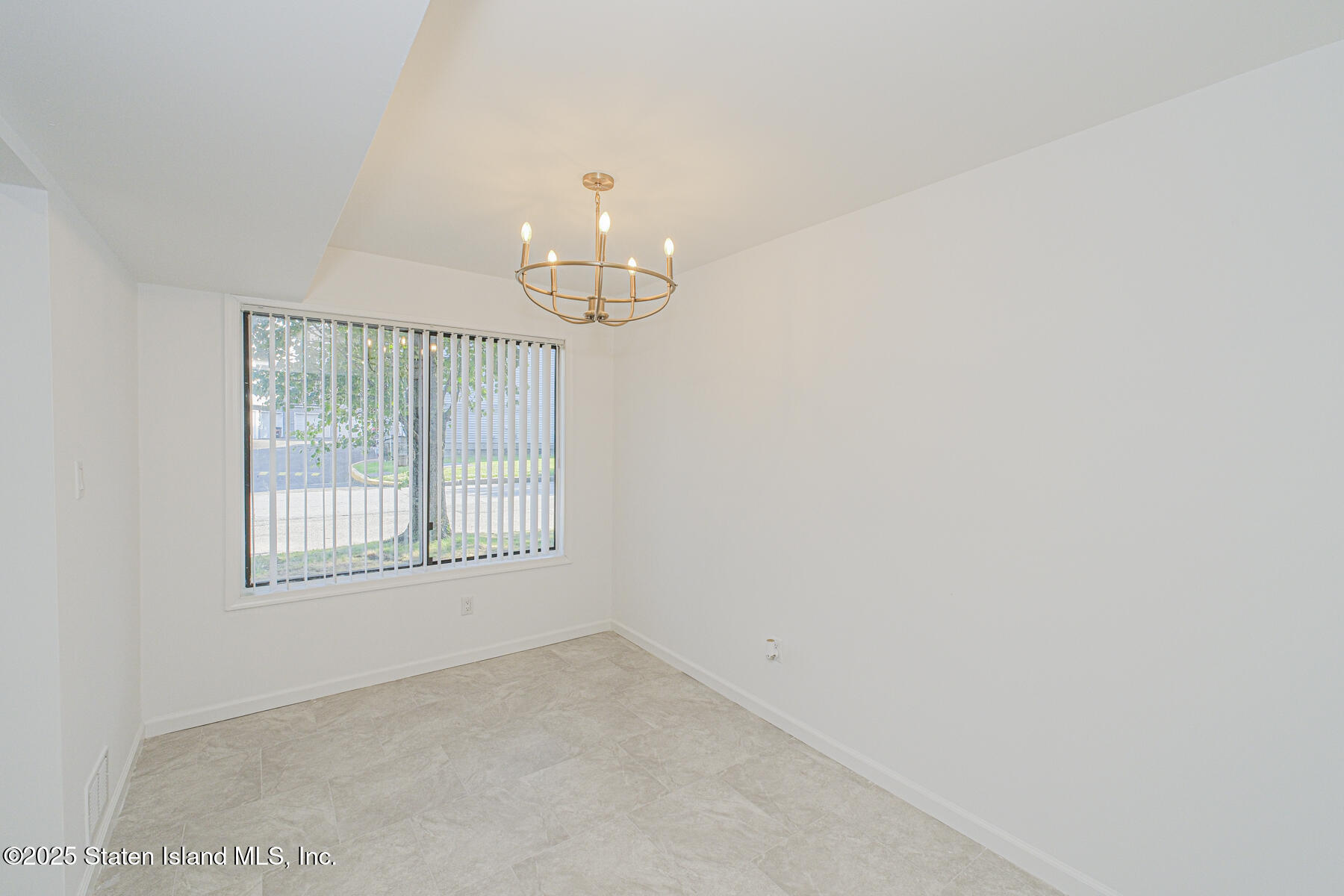94 Wolkoff Lane, Staten Island, NY, 10303 image 9