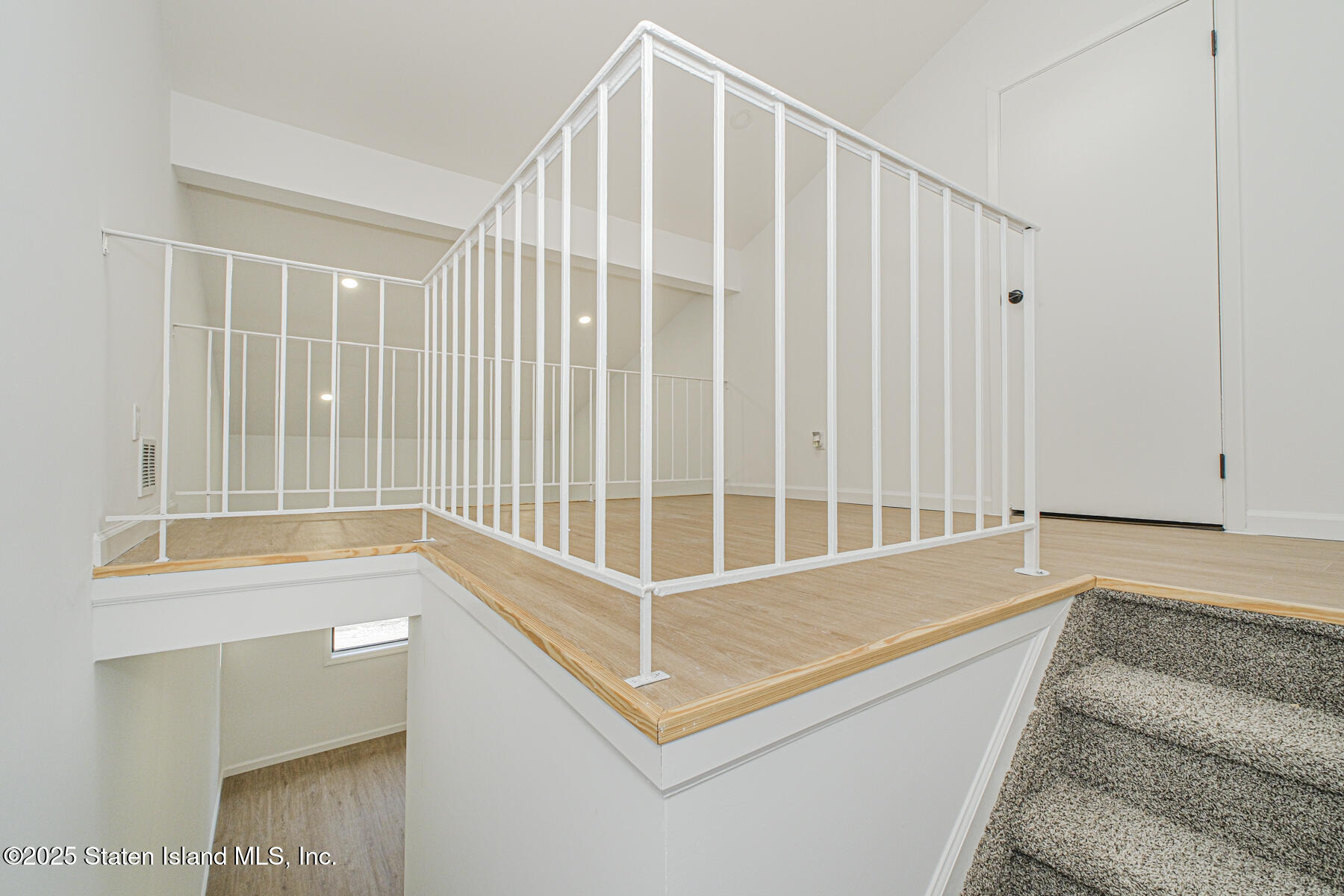 94 Wolkoff Lane, Staten Island, NY, 10303 image 19