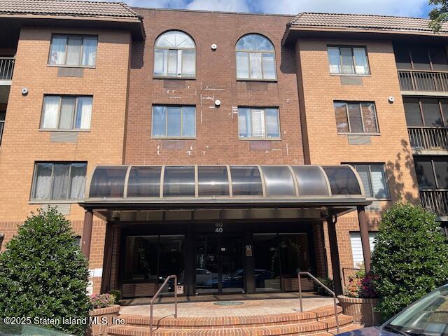 40 Wellington Court 1a, Staten Island, NY, 10314