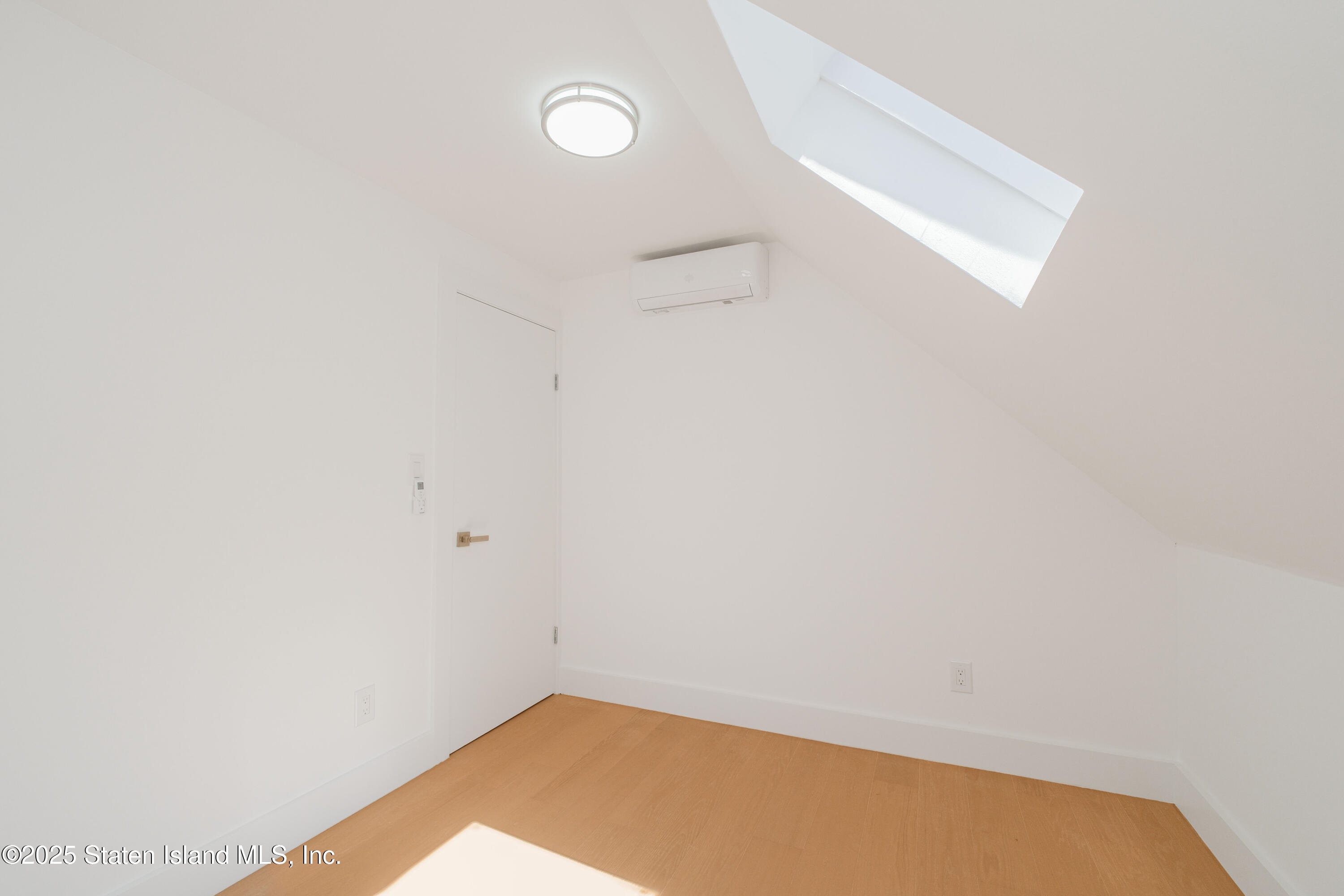 9 Russell Street, Staten Island, NY, 10308 image 21