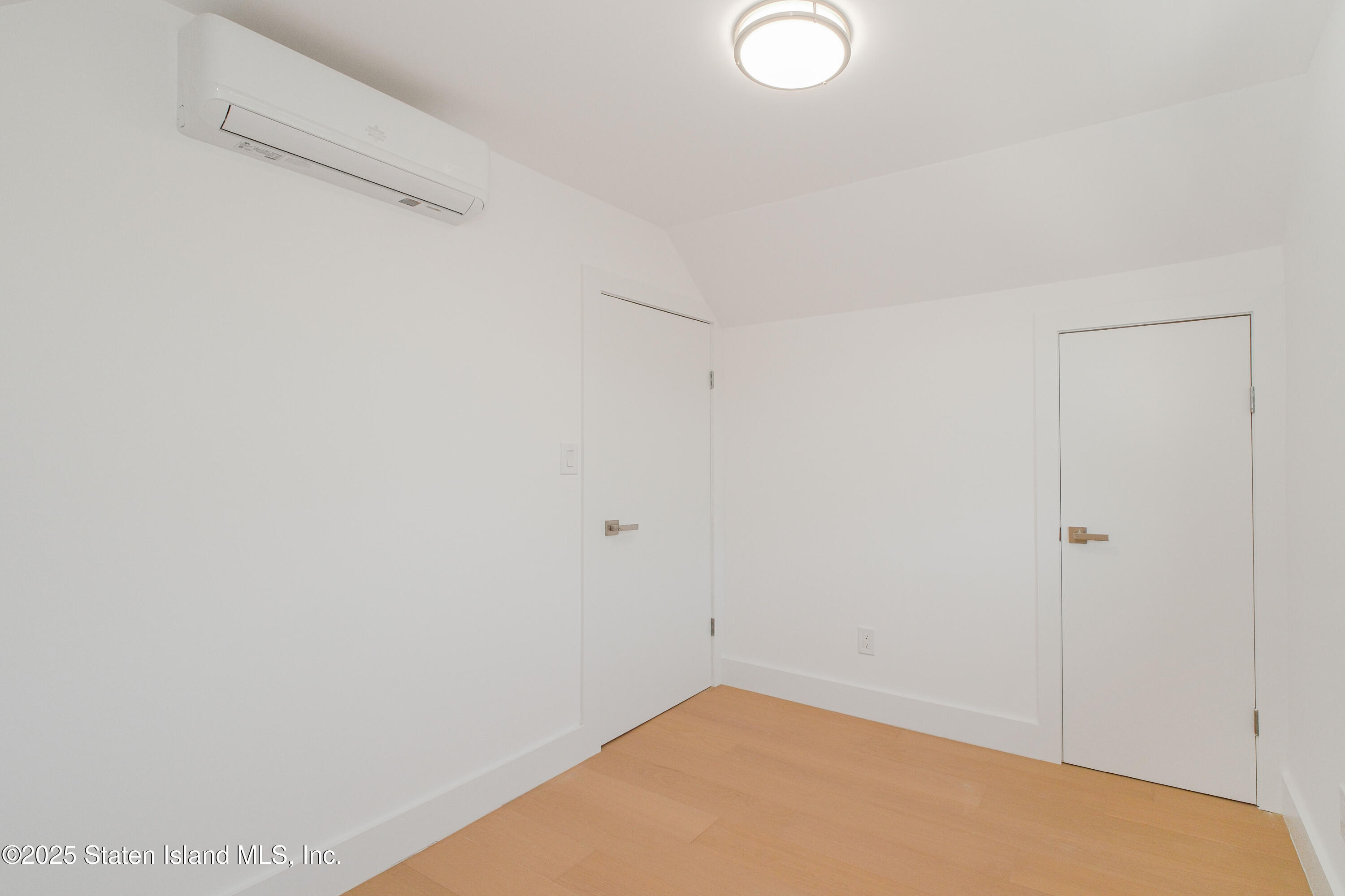 9 Russell Street, Staten Island, NY, 10308 image 27