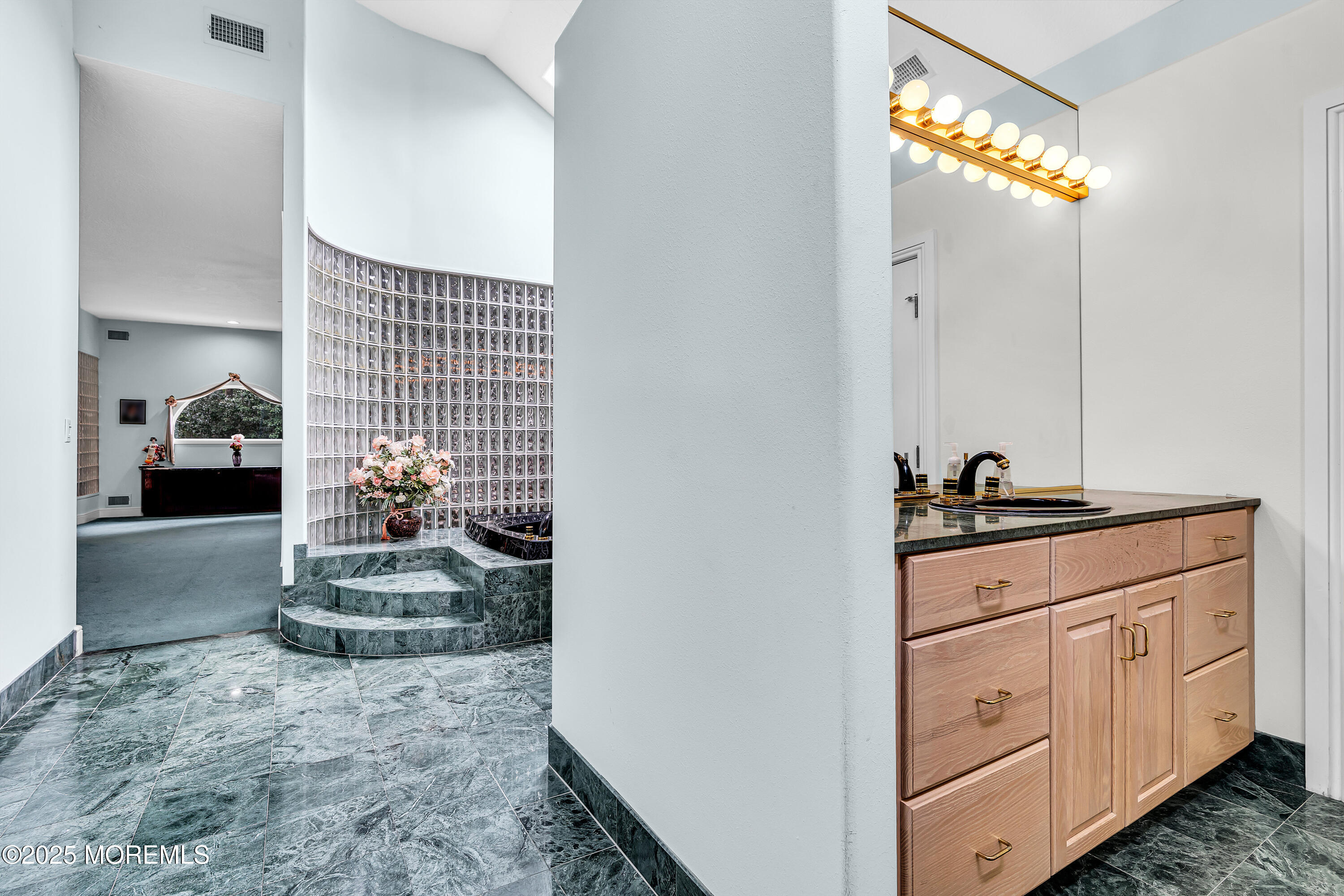 2101 Friar Court, Wall, NJ, 07719 image 25