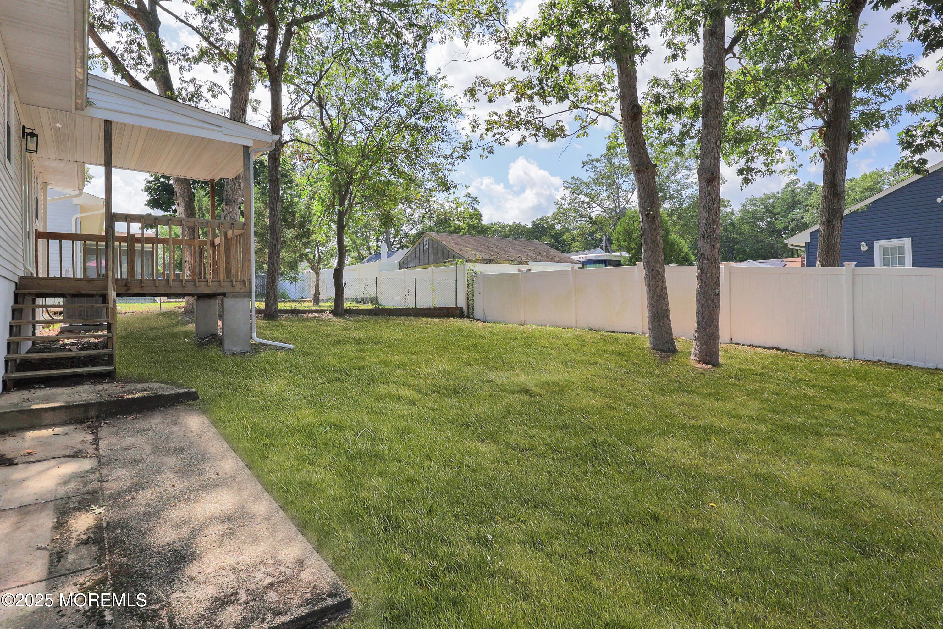 400 Surf Avenue Image 5