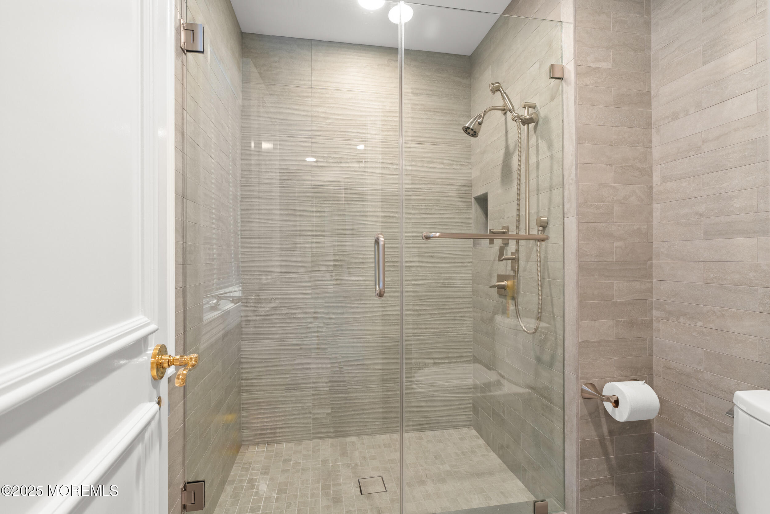 284 Park Avenue, Oakhurst, NJ, 07755 image 34