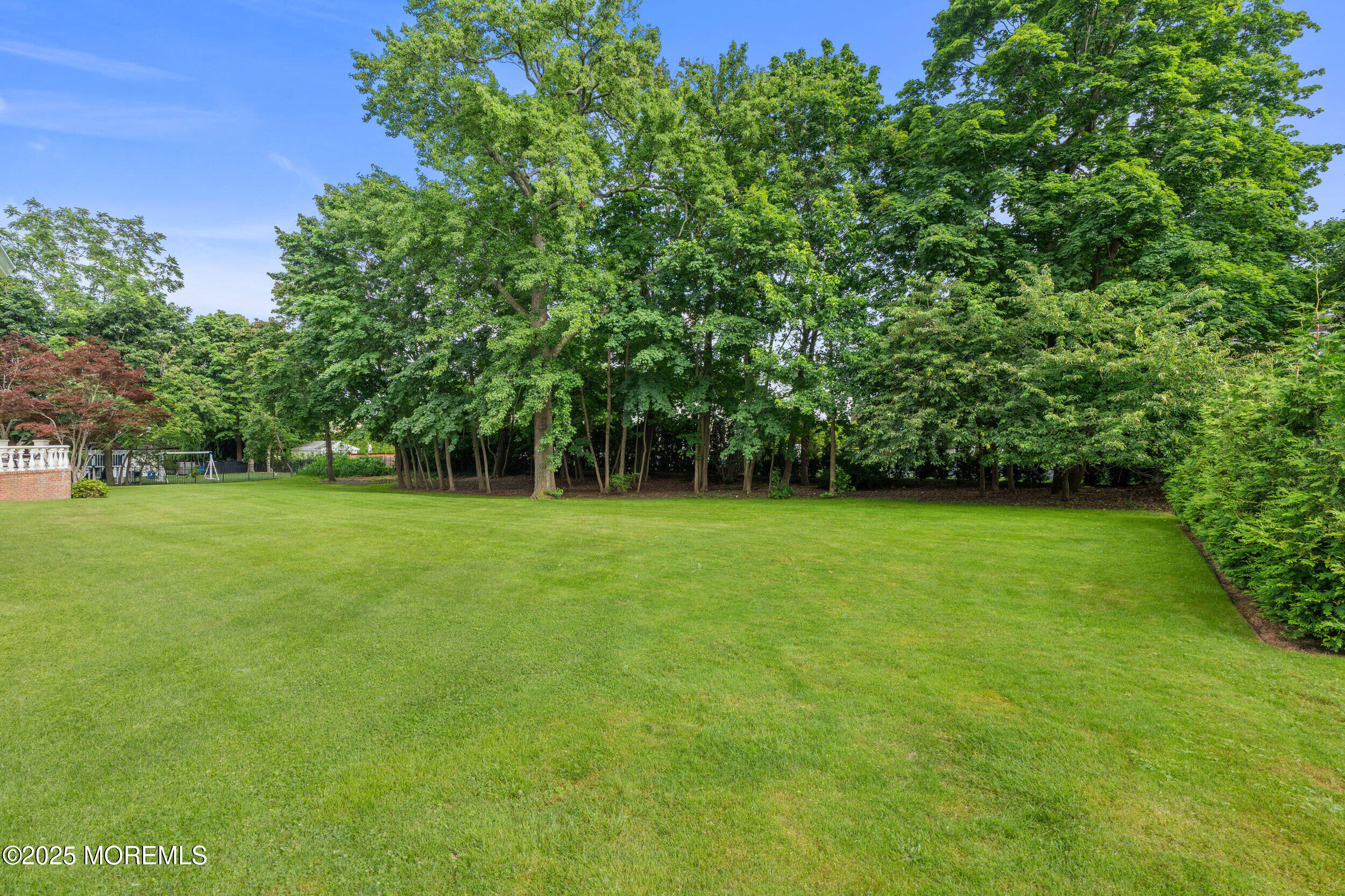 284 Park Avenue, Oakhurst, NJ, 07755 image 40