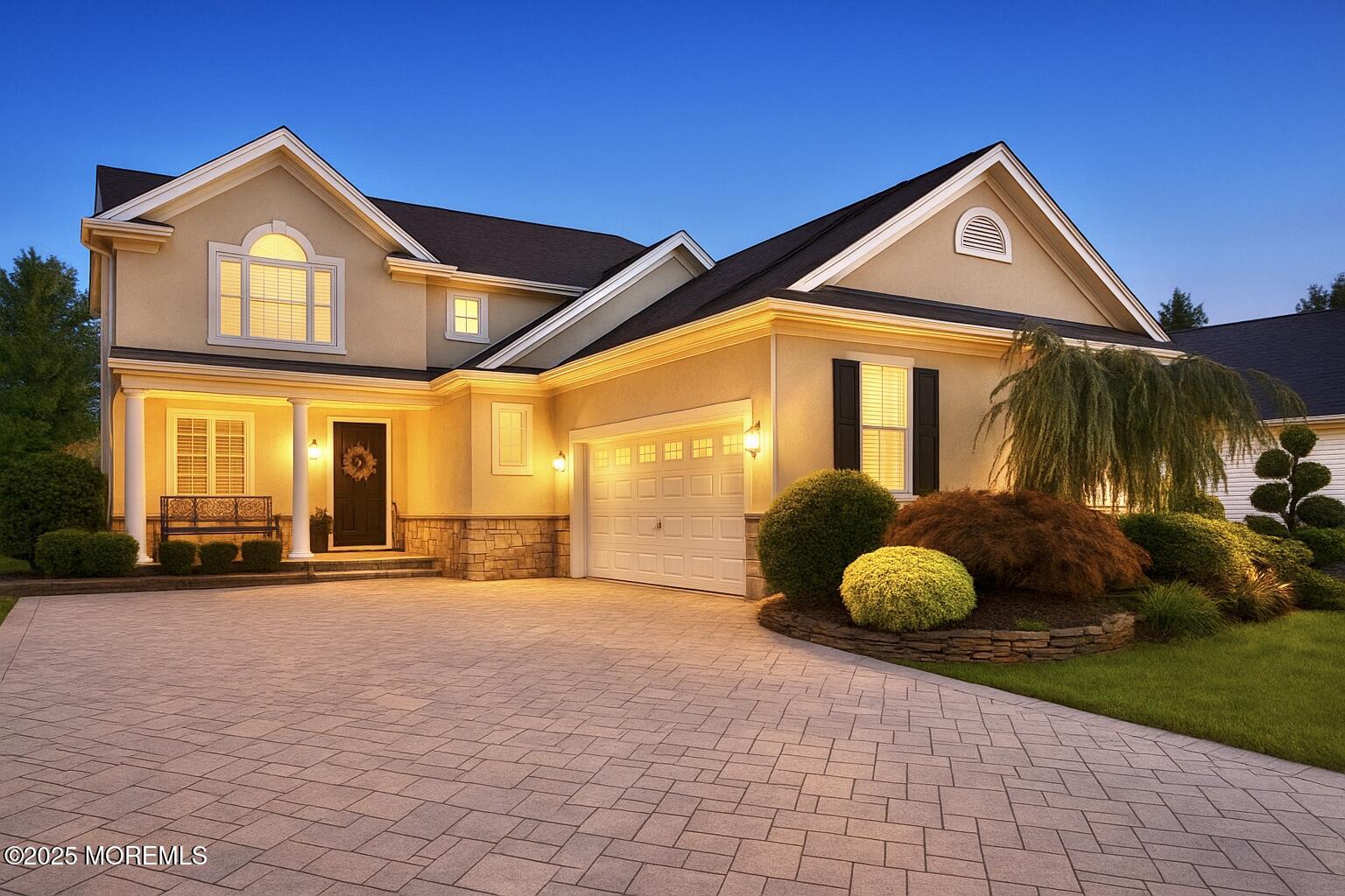 15 W Parsonage Way, Manalapan, NJ, 07726