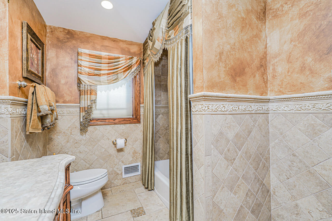 182 Benedict Avenue, Staten Island, NY, 10314 image 14