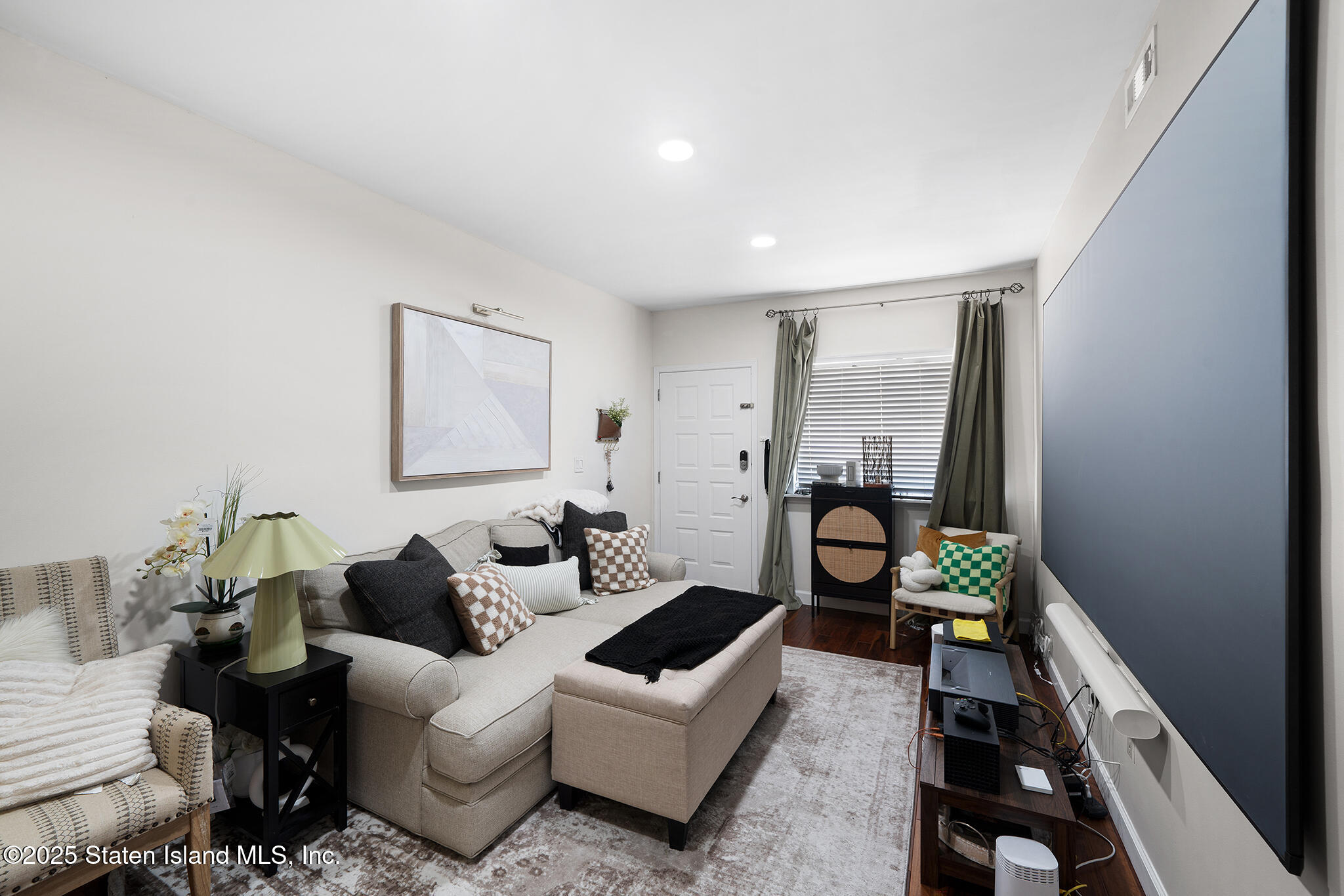 28 Wirt Lane Image 5
