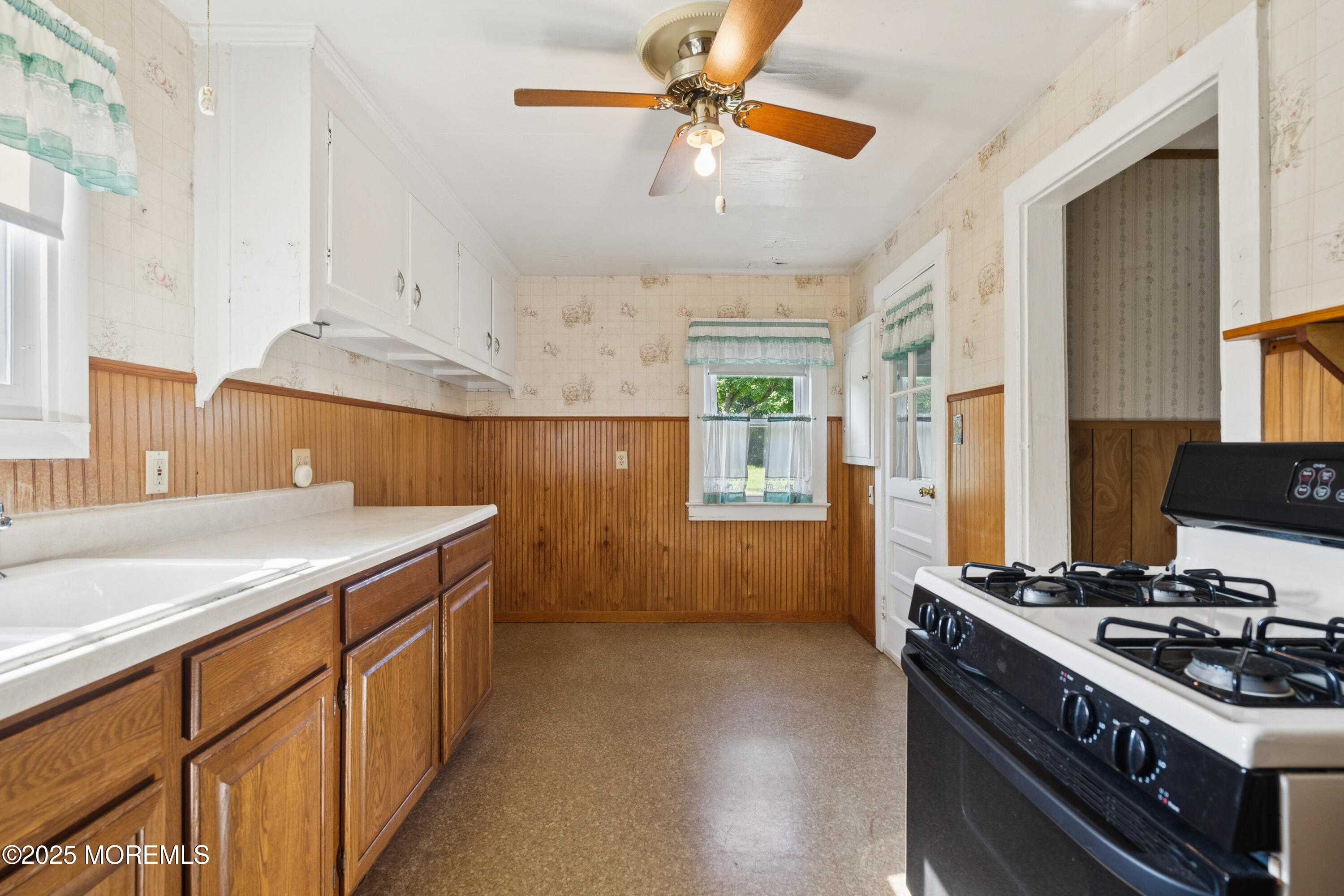 2628 E Hurley Pond Road, Wall, NJ, 07719 image 10