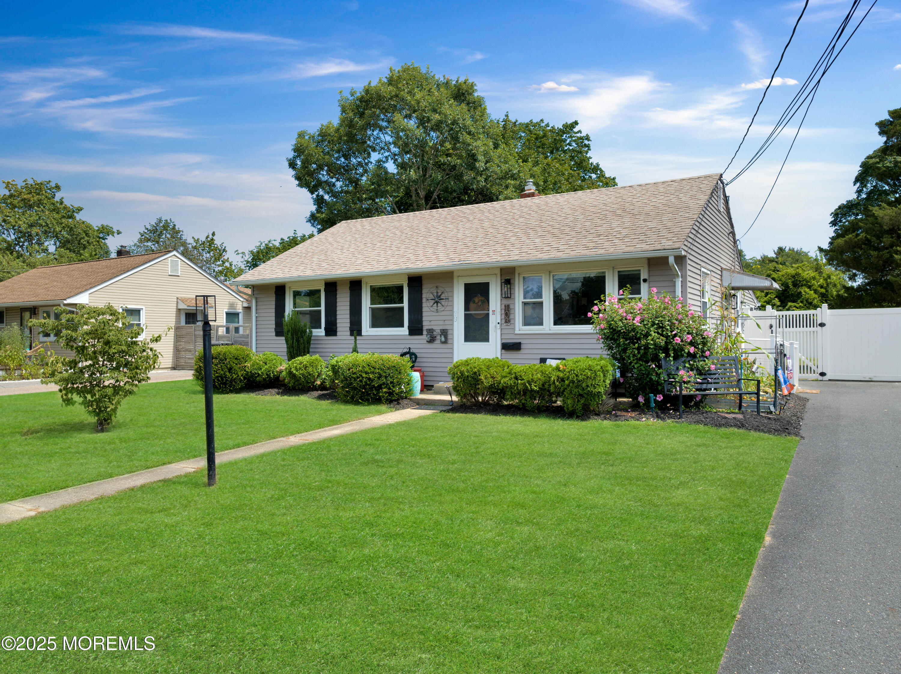 103 Dewey Street Image 3