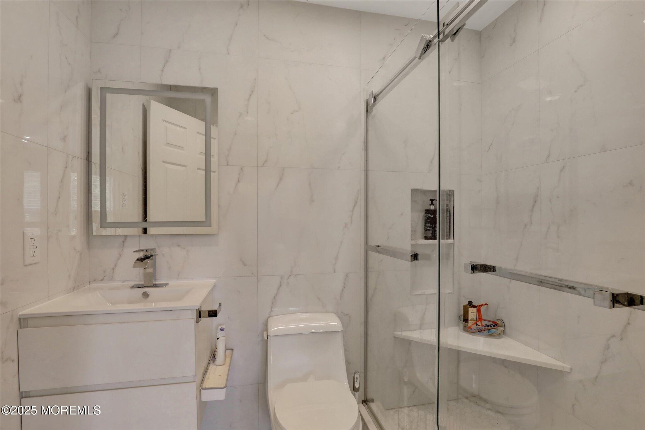 31 Lexington Court, Holmdel, NJ, 07733 image 20