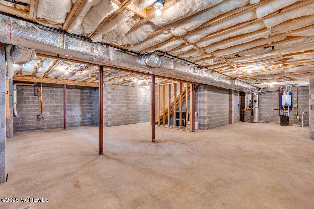 2041 Broadway Boulevard, Toms River, NJ, 08757 image 39