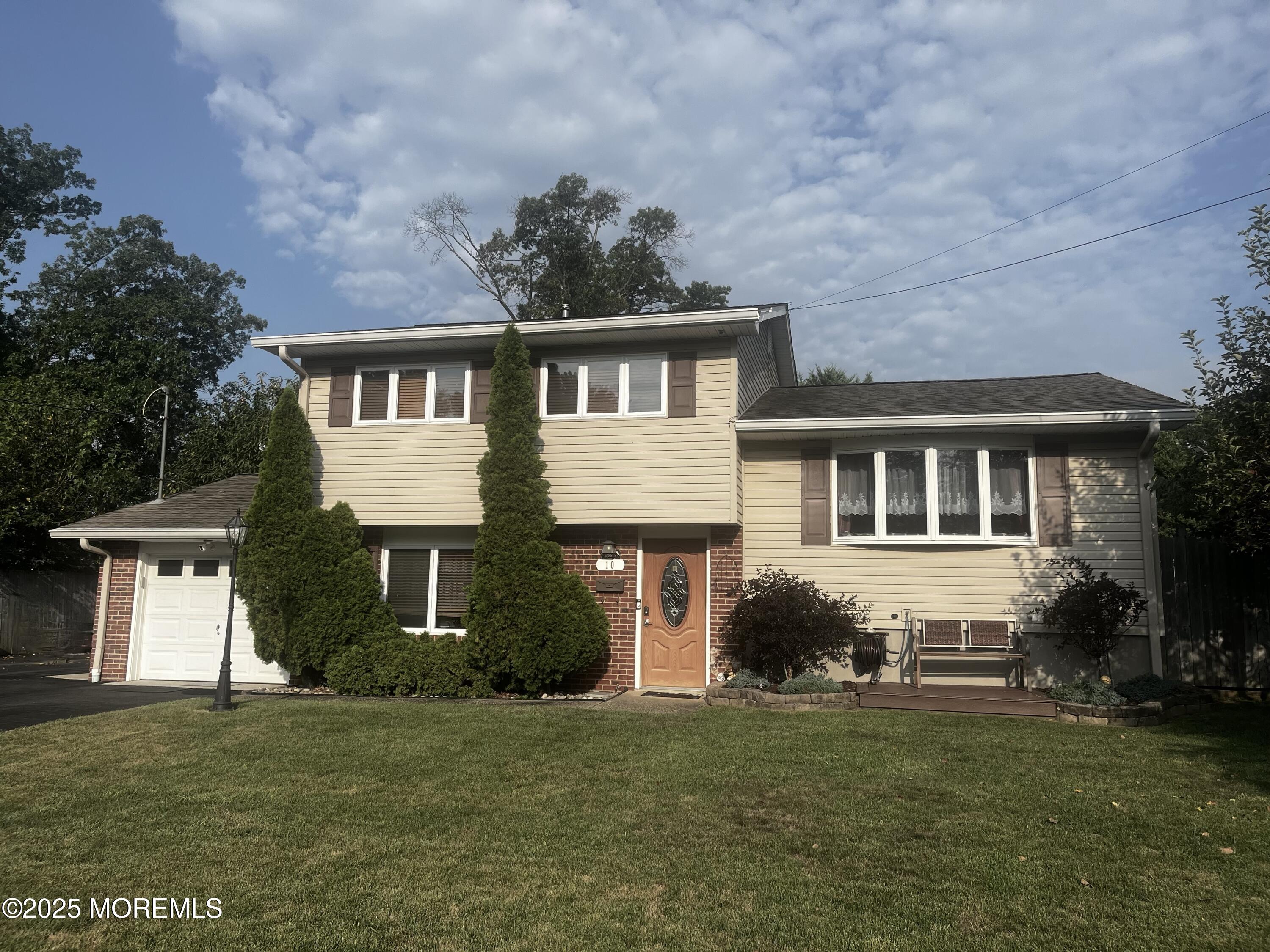 10 Dartmouth Drive Image 2