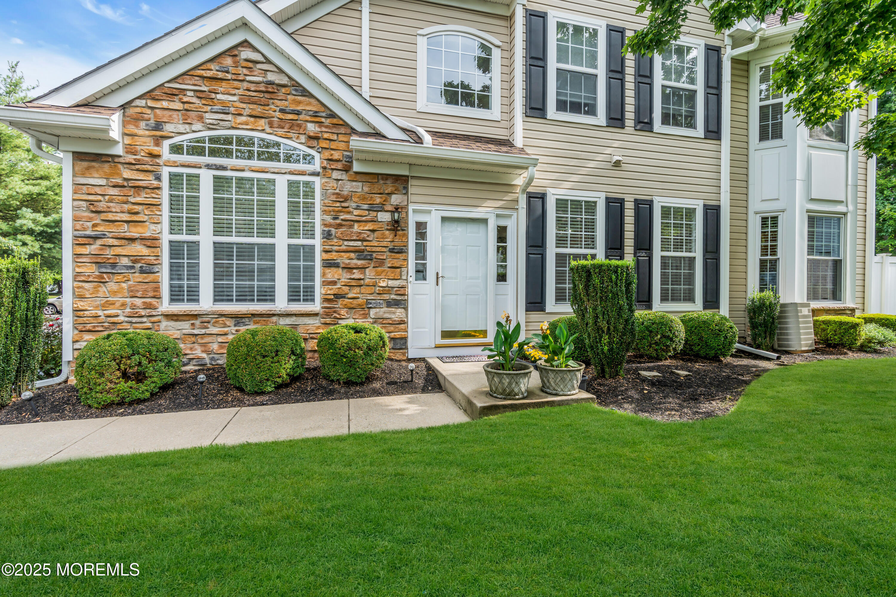 149 Shinnecock Drive Image 3