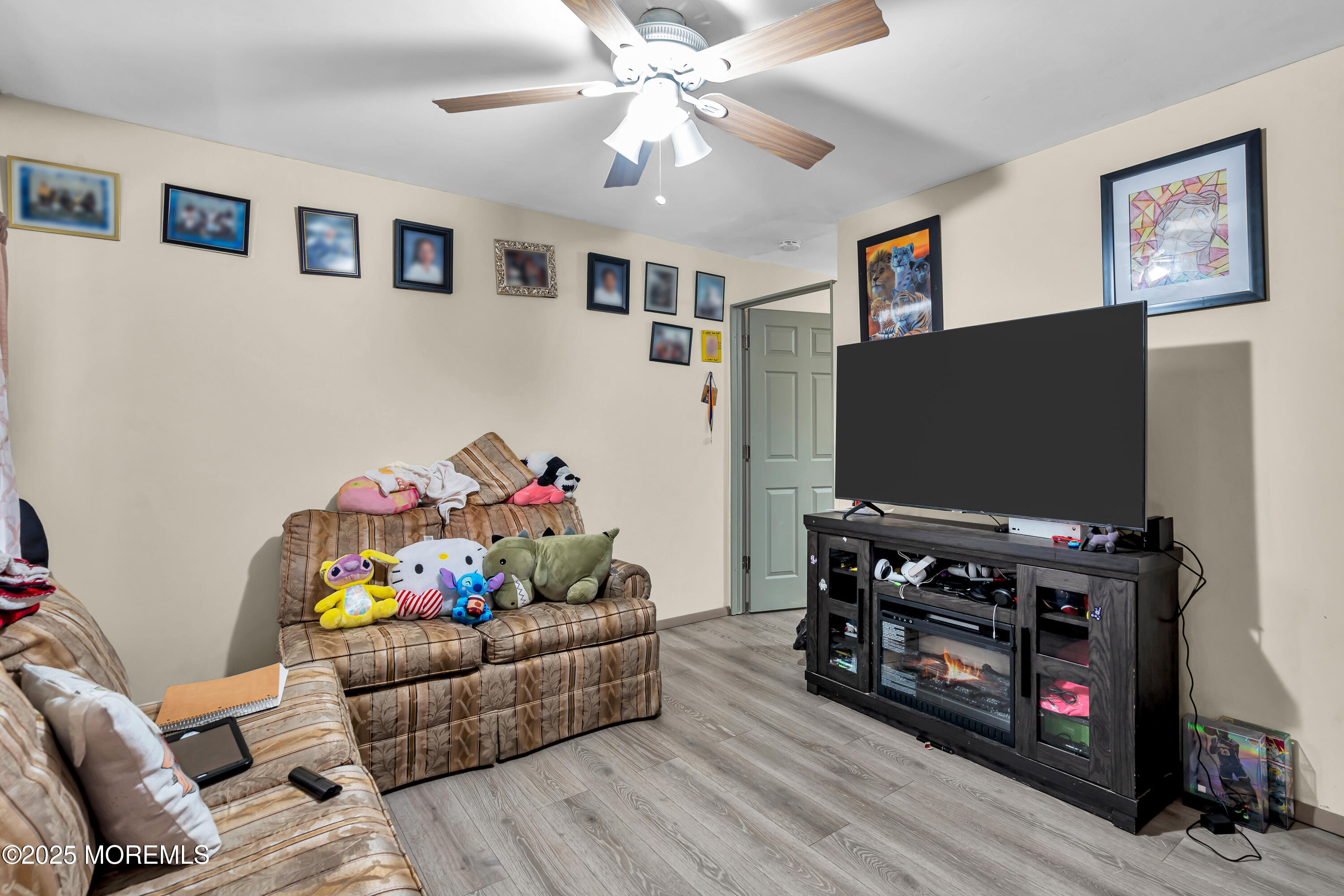34 Bowne Avenue Image 2
