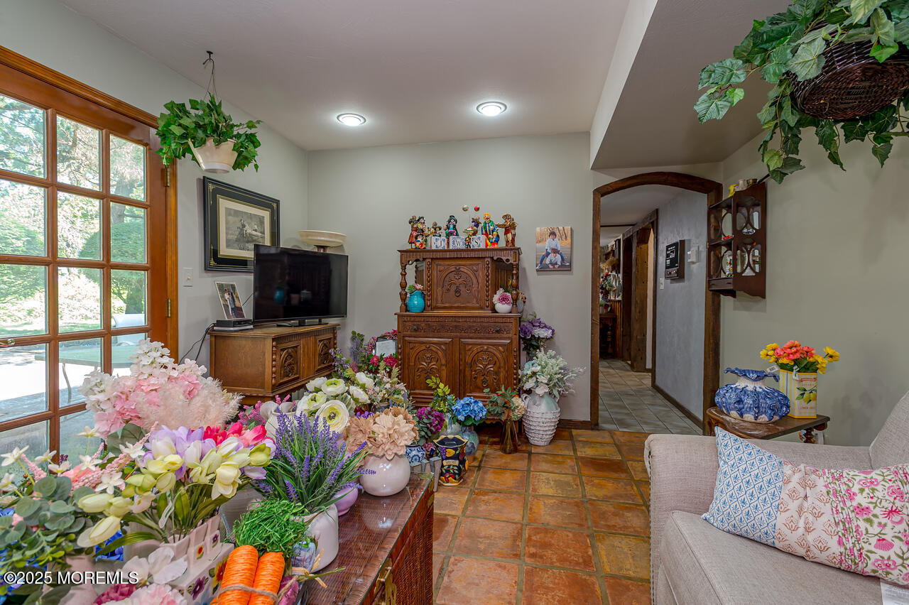 1 Sycamore Avenue, Freehold, NJ, 07728 image 14